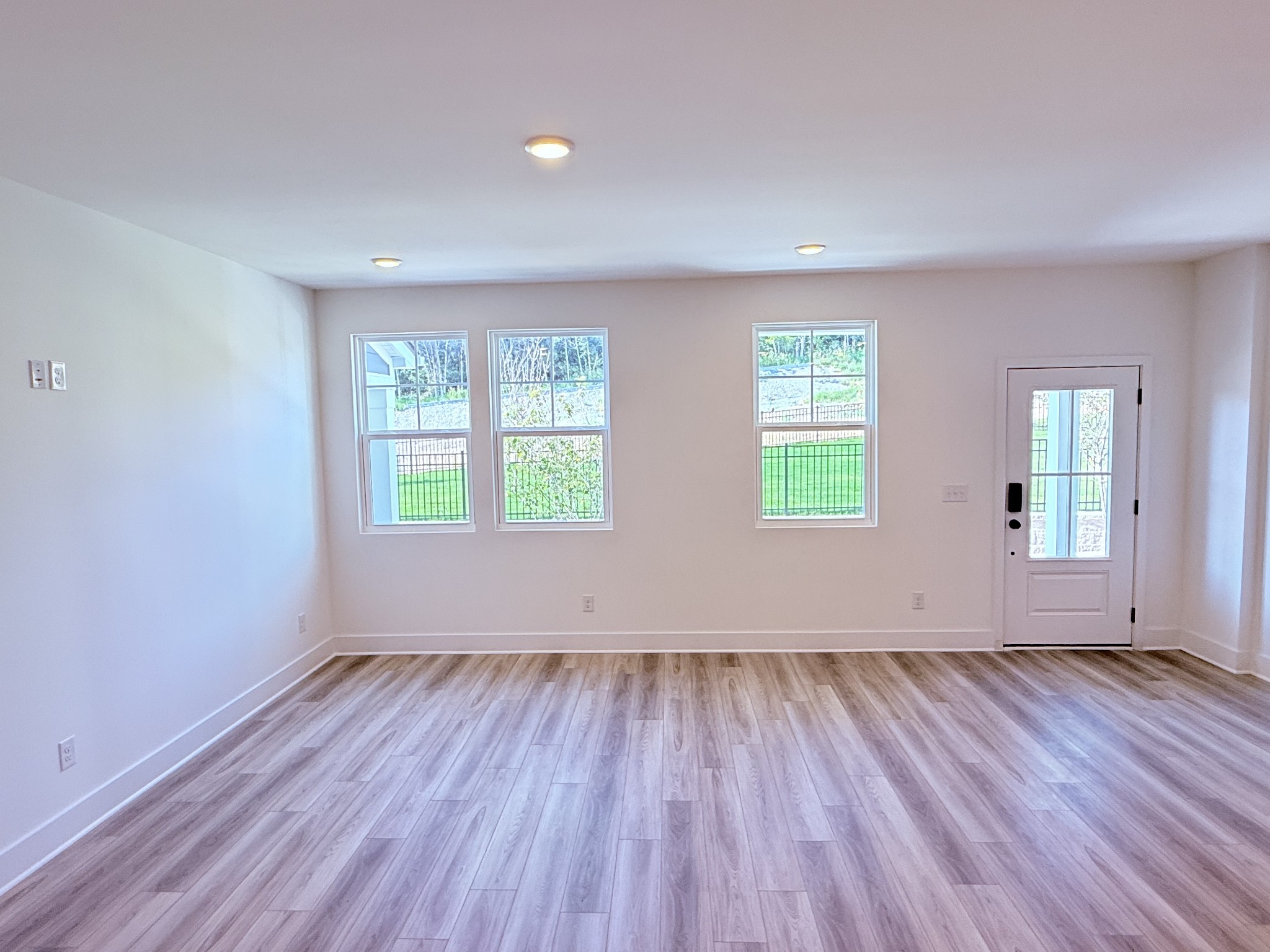 1311 Stubblefield Aly Property Photo 6