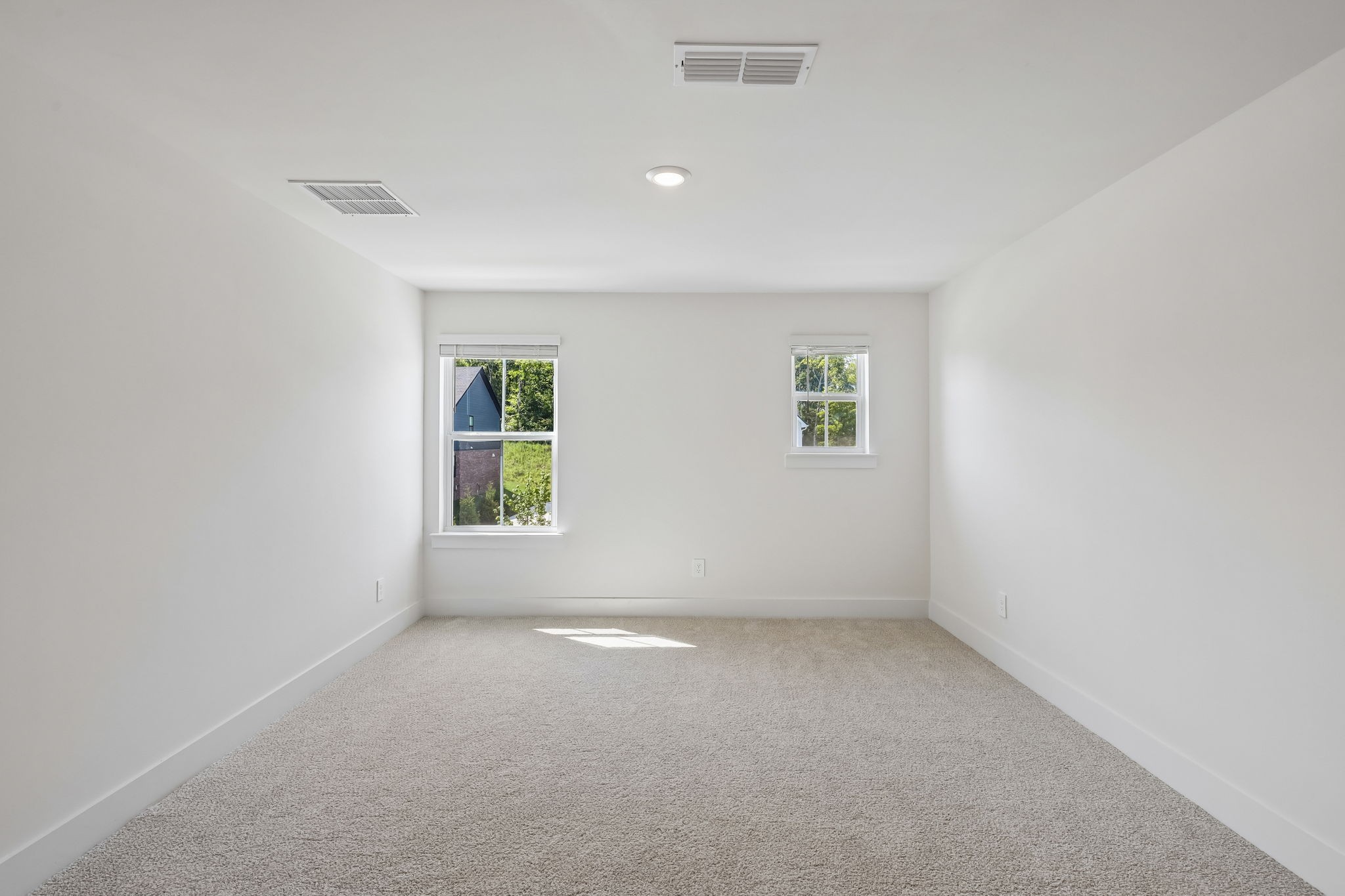 2038 Riley Park Dr Property Photo 25