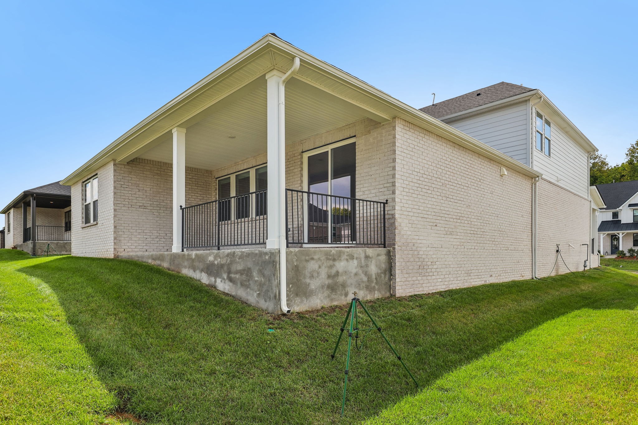 2038 Riley Park Dr Property Photo 45
