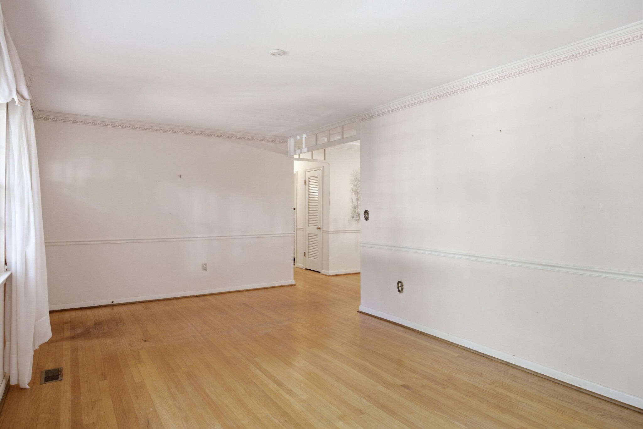 1406 Melody Lane Property Photo 6
