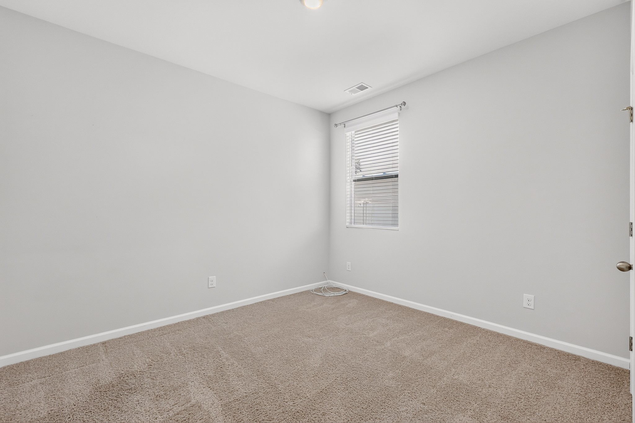 249 William Dylan Dr Property Photo 5