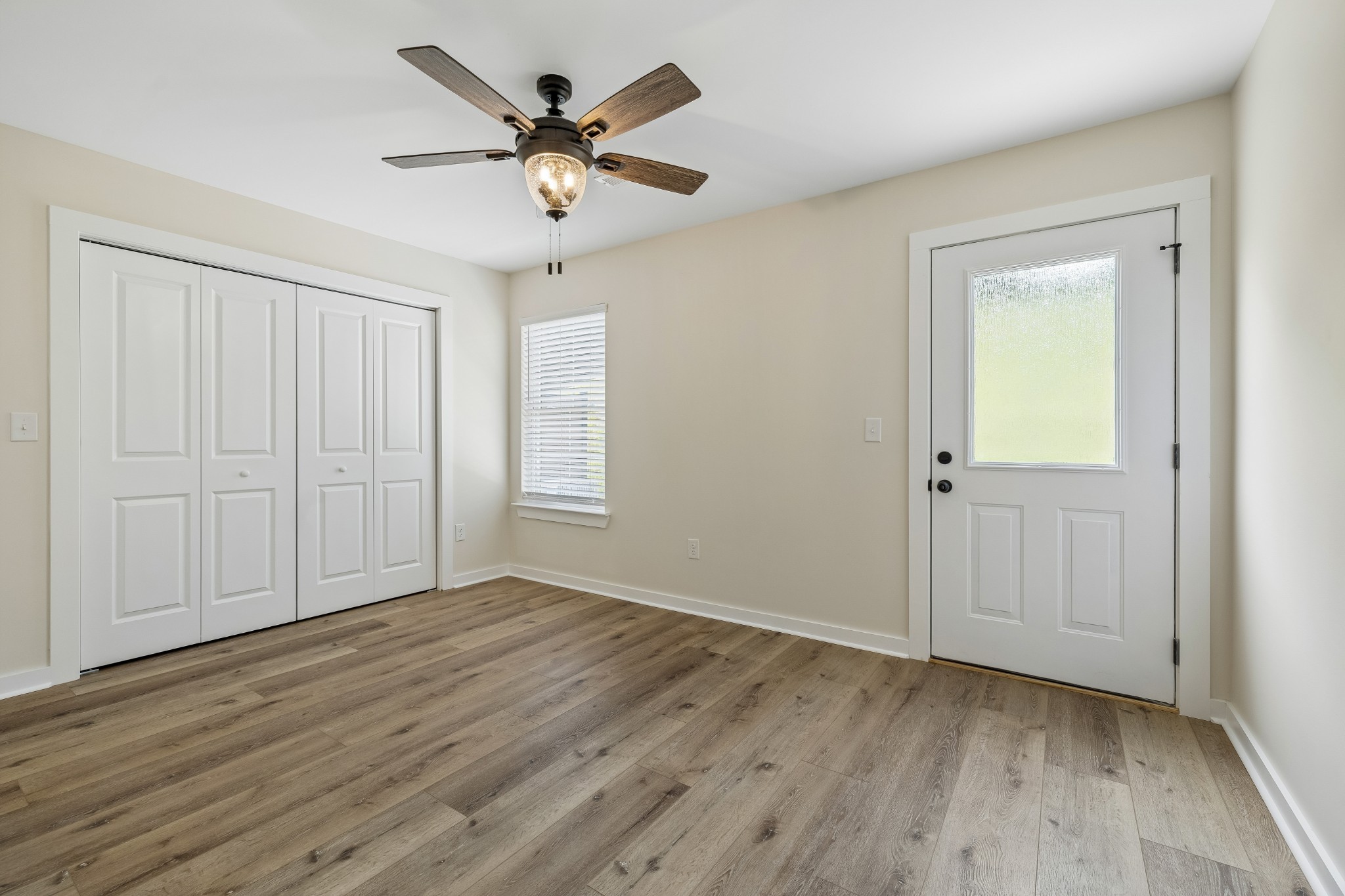 127 Deer Valley Drive E Property Photo 27
