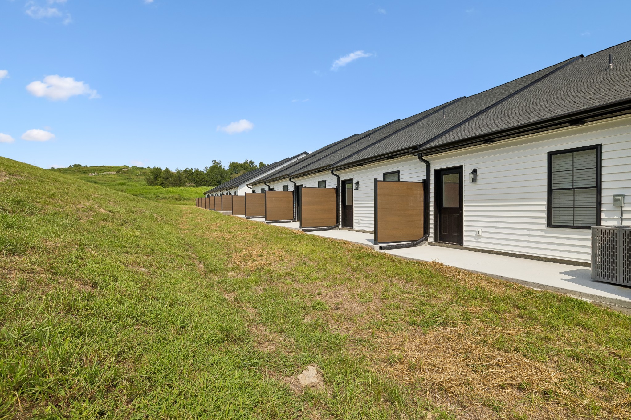 127 Deer Valley Drive E Property Photo 41