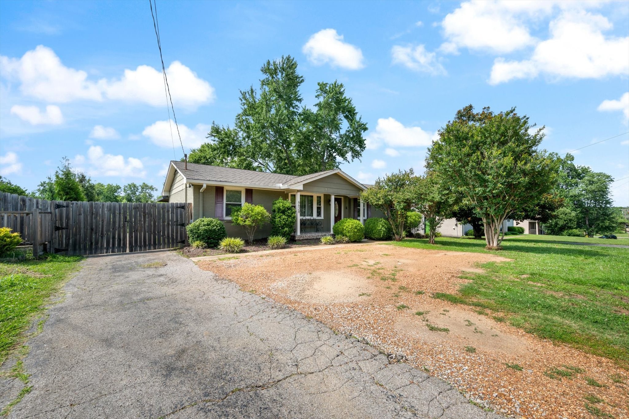 6628 Cabot Dr Property Photo 3