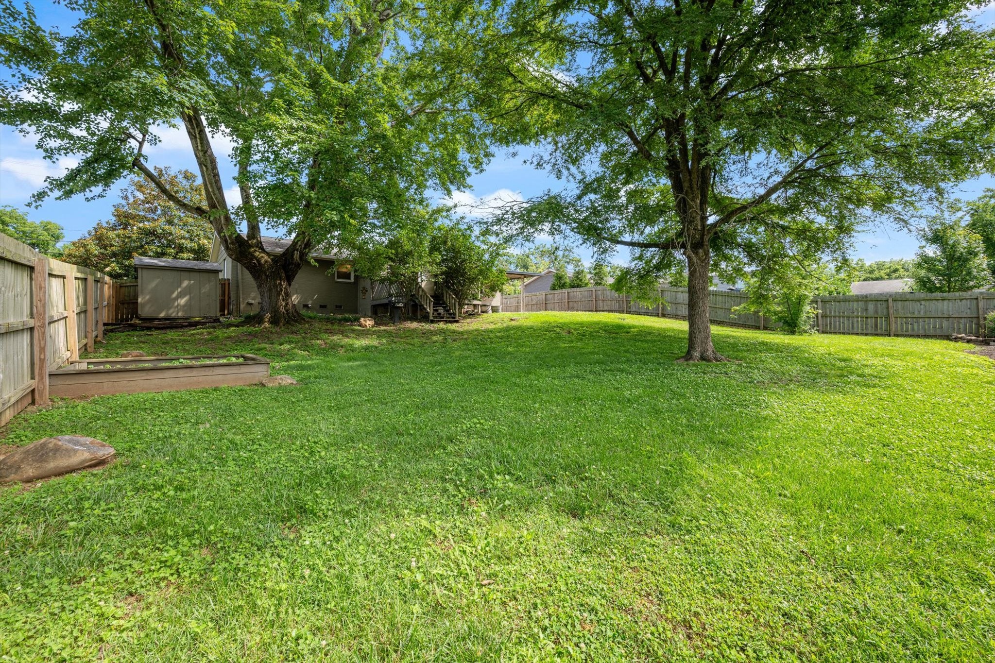 6628 Cabot Dr Property Photo 29