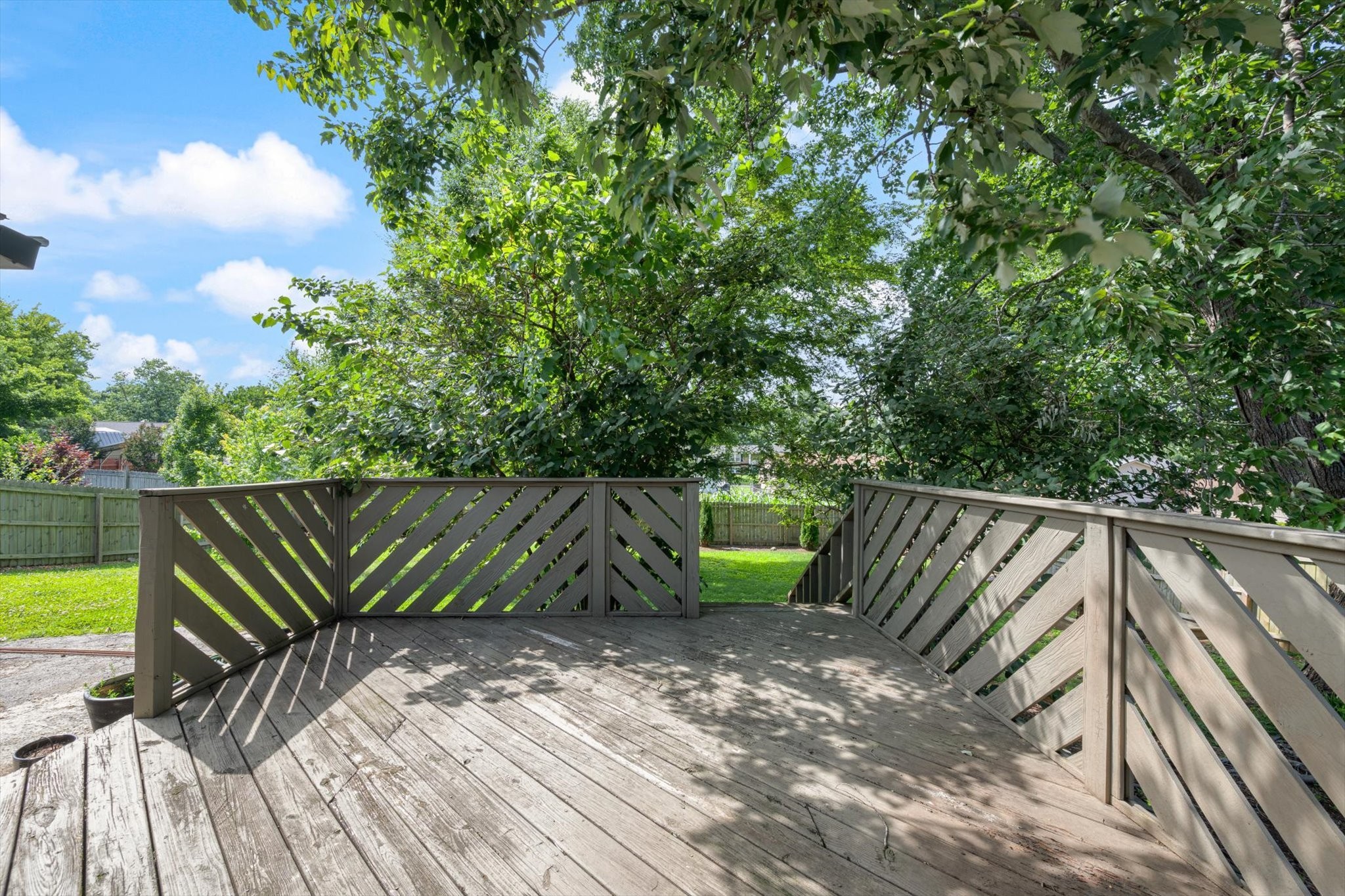 6628 Cabot Dr Property Photo 30