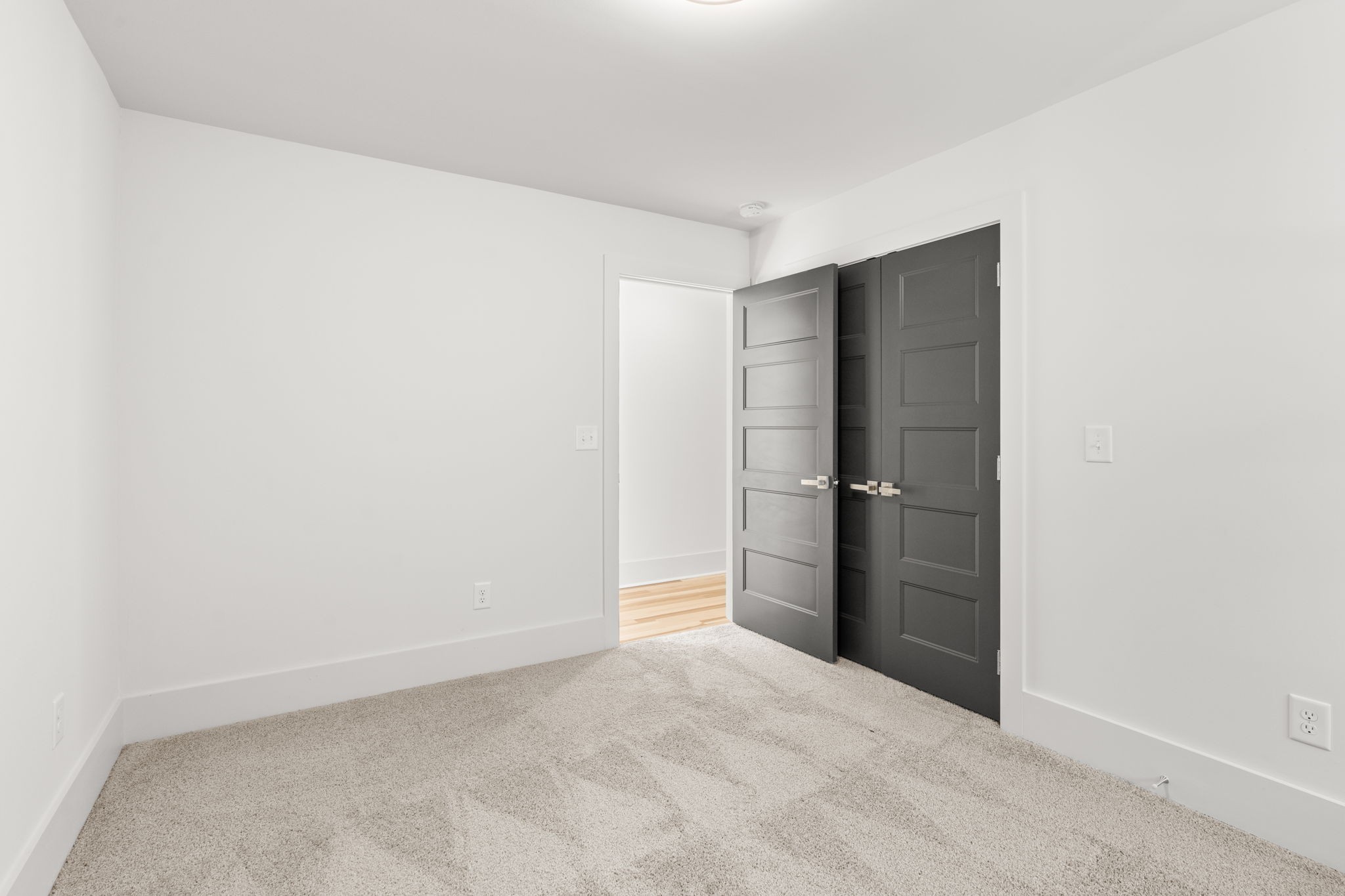 1620a Porter Ave Property Photo 22