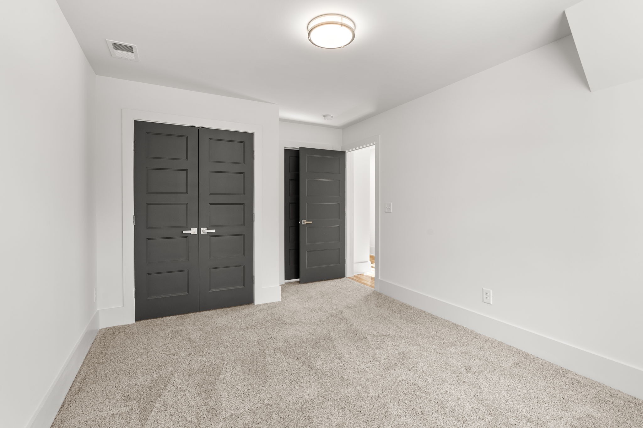 1620a Porter Ave Property Photo 24