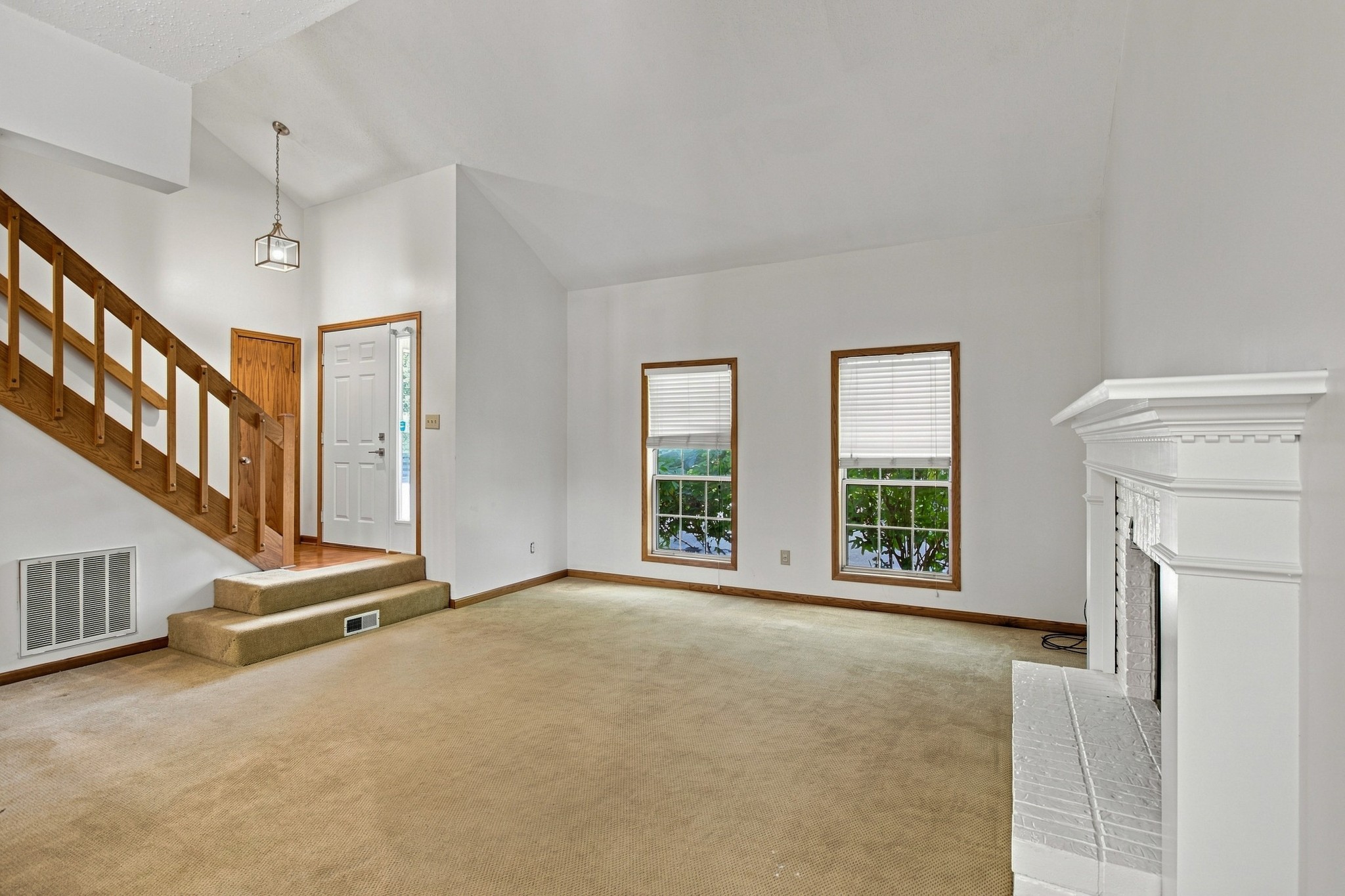 5002 Camelot Dr Property Photo 10