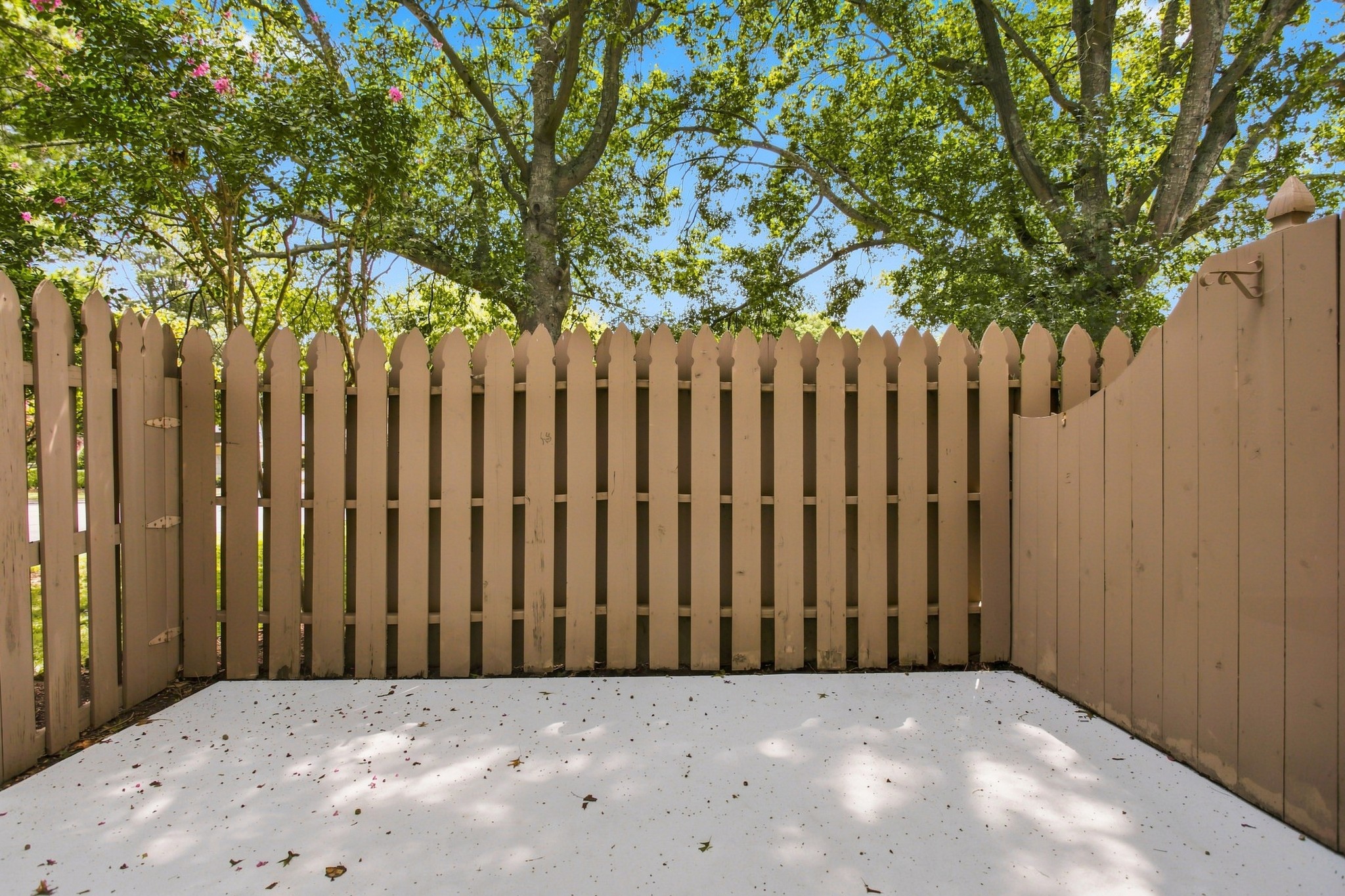 5002 Camelot Dr Property Photo 25