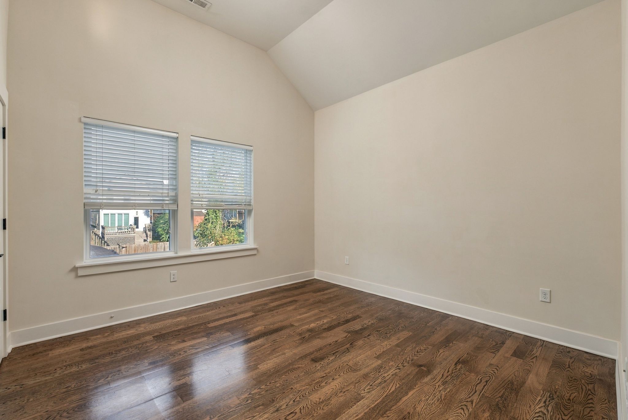 1812 Cephas St Property Photo 40