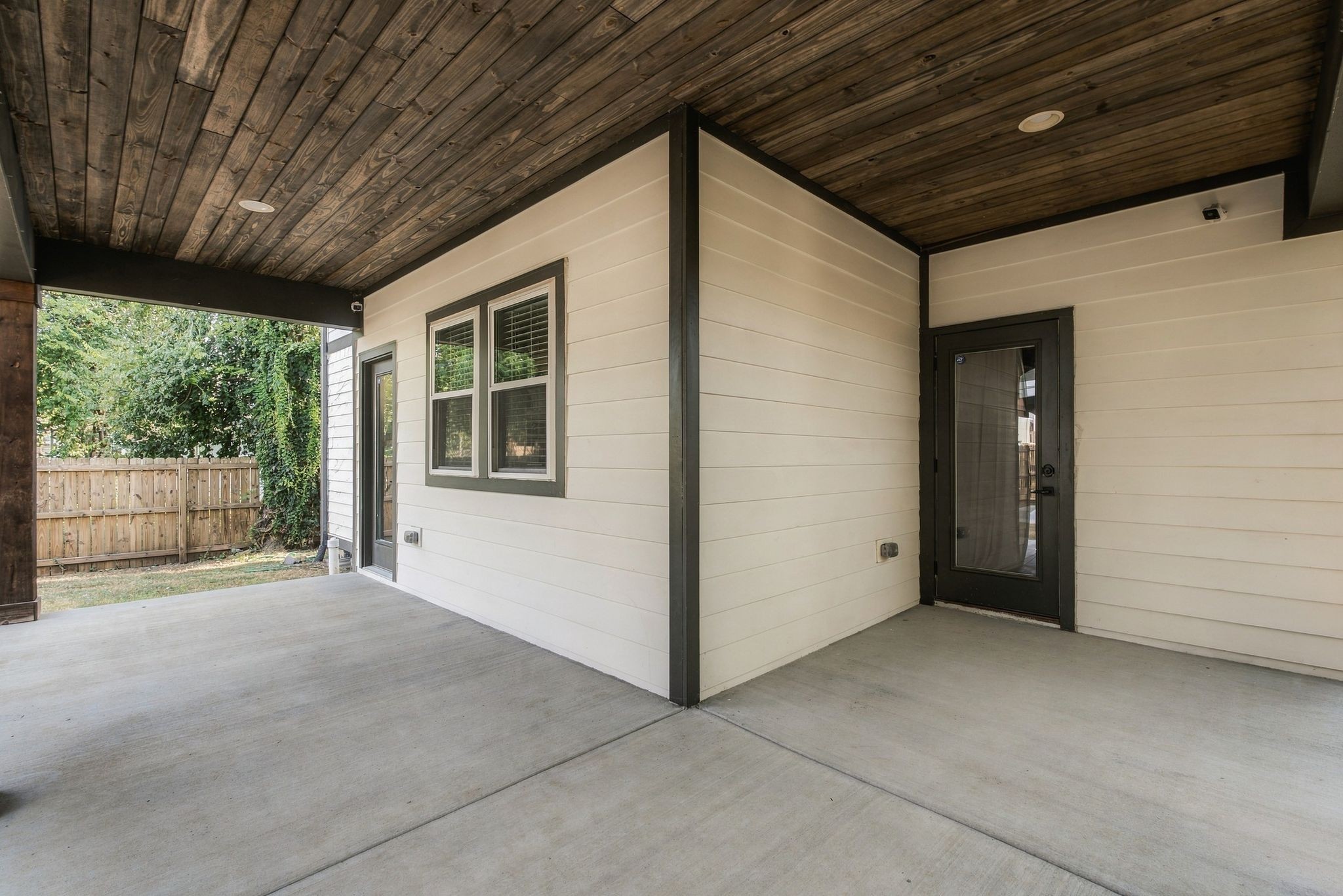 1812 Cephas St Property Photo 46