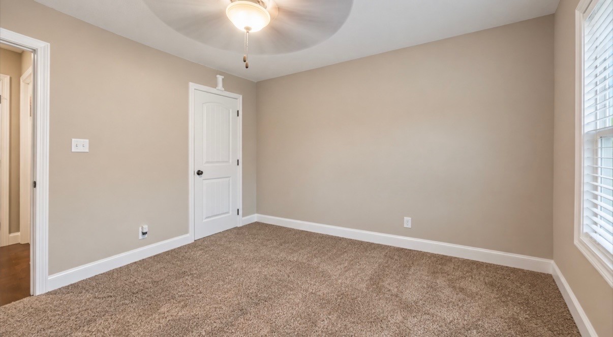 1132 Racker Dr Property Photo 18