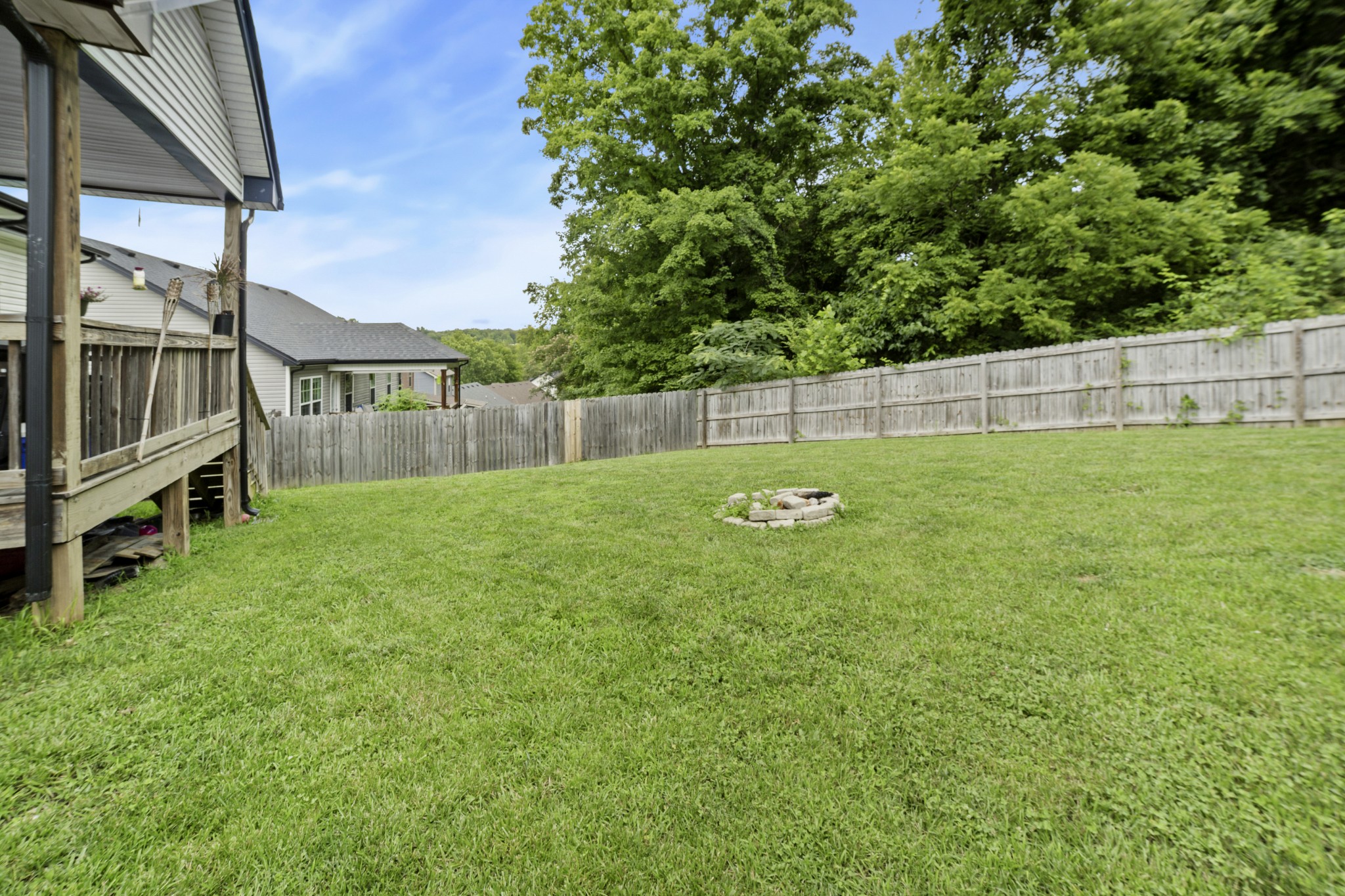 1132 Racker Dr Property Photo 29