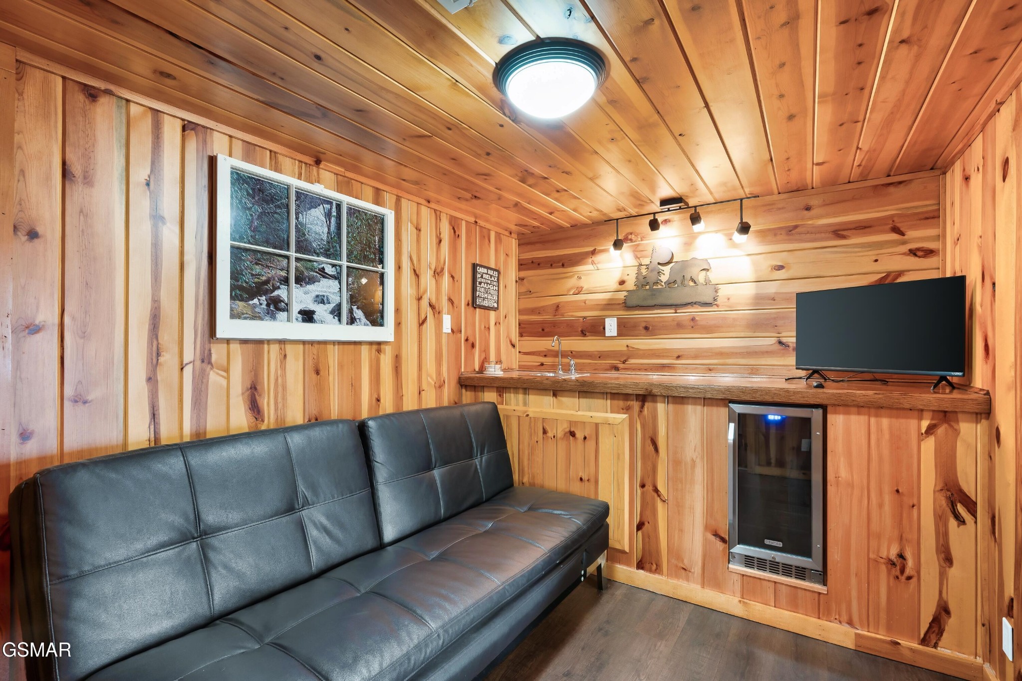1480 Zurich Road Property Photo 12