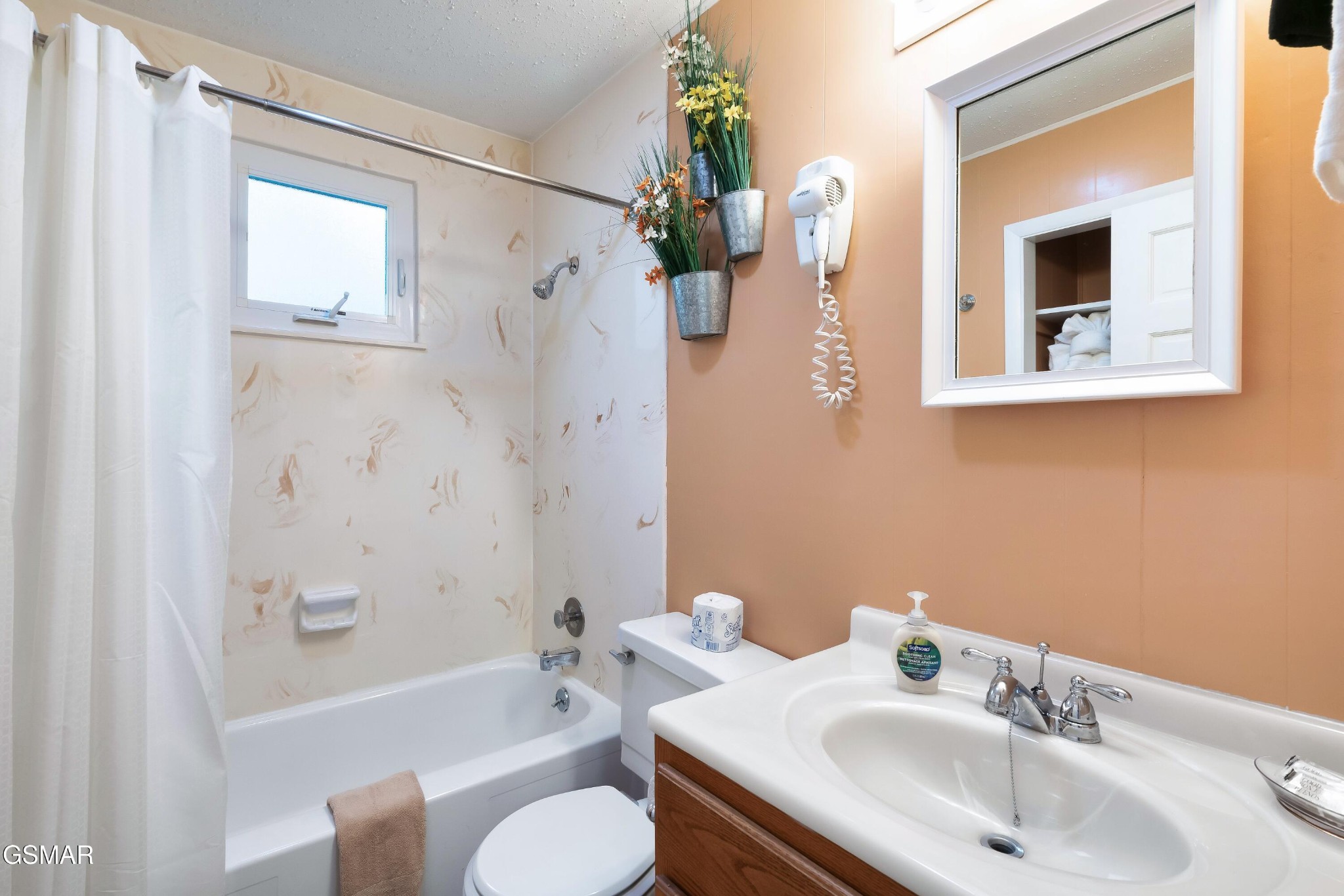 1480 Zurich Road Property Photo 23
