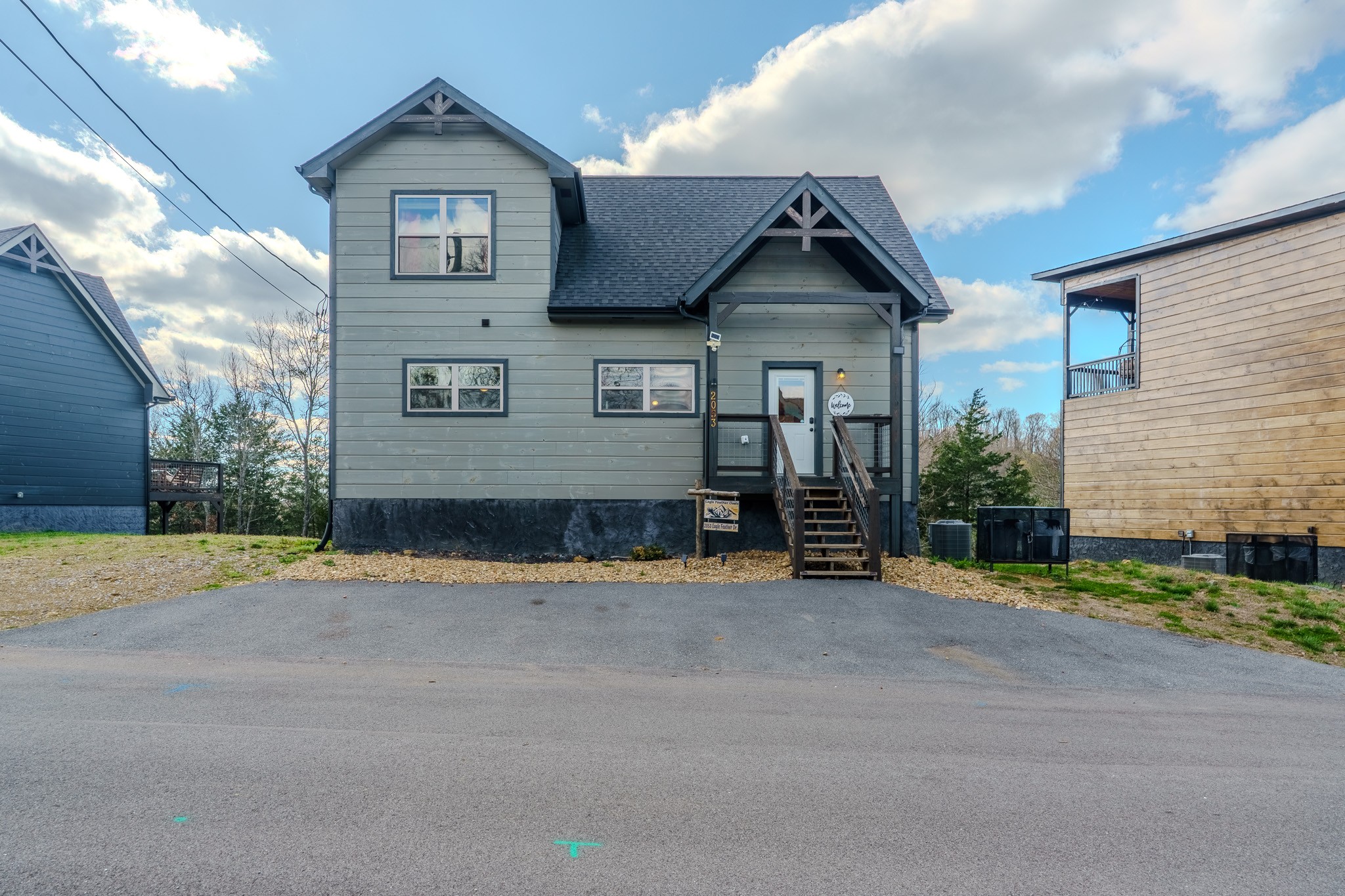 2053 Eagle Feather Dr Property Photo 1