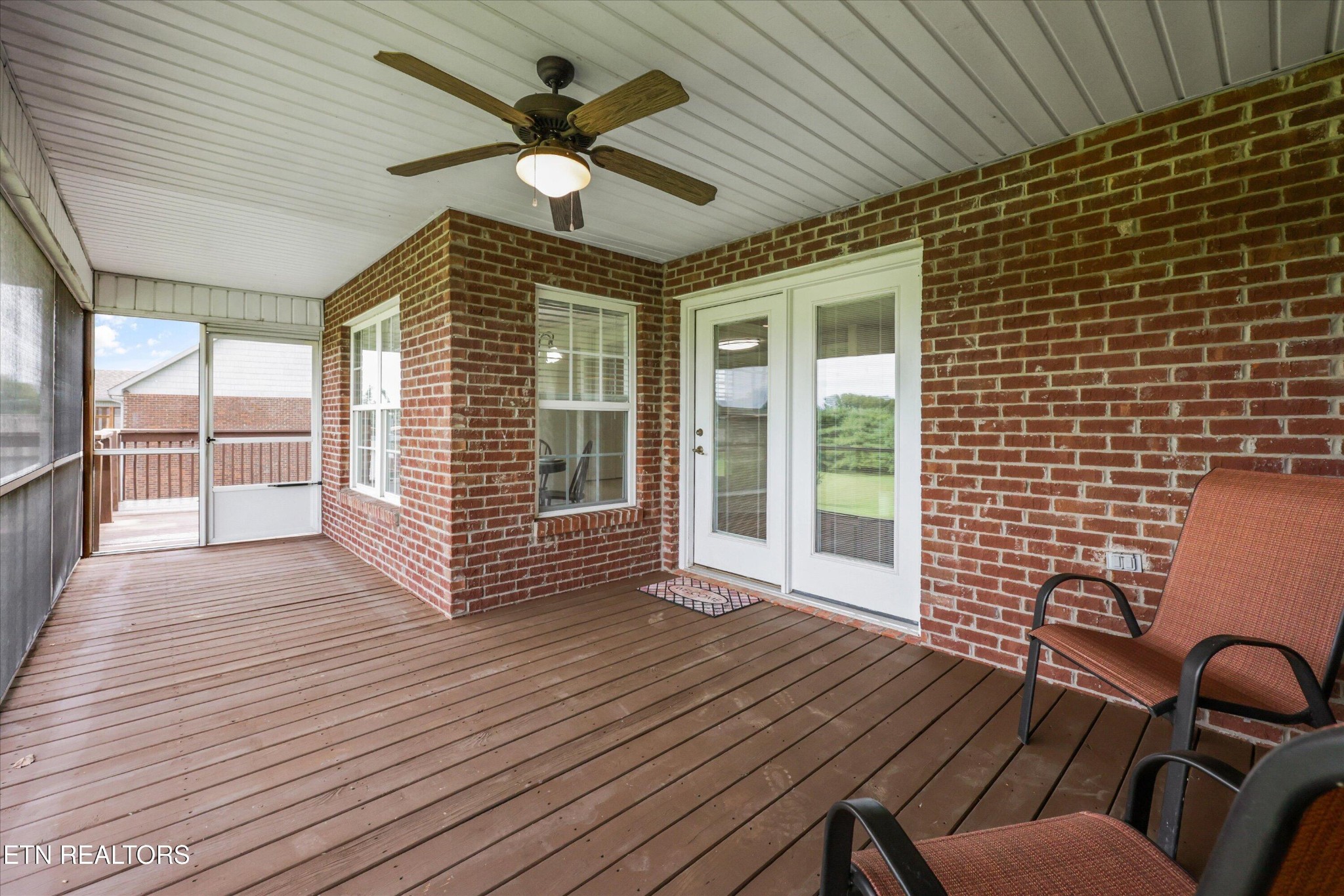 612 Yellow Rose Lane Property Photo 10
