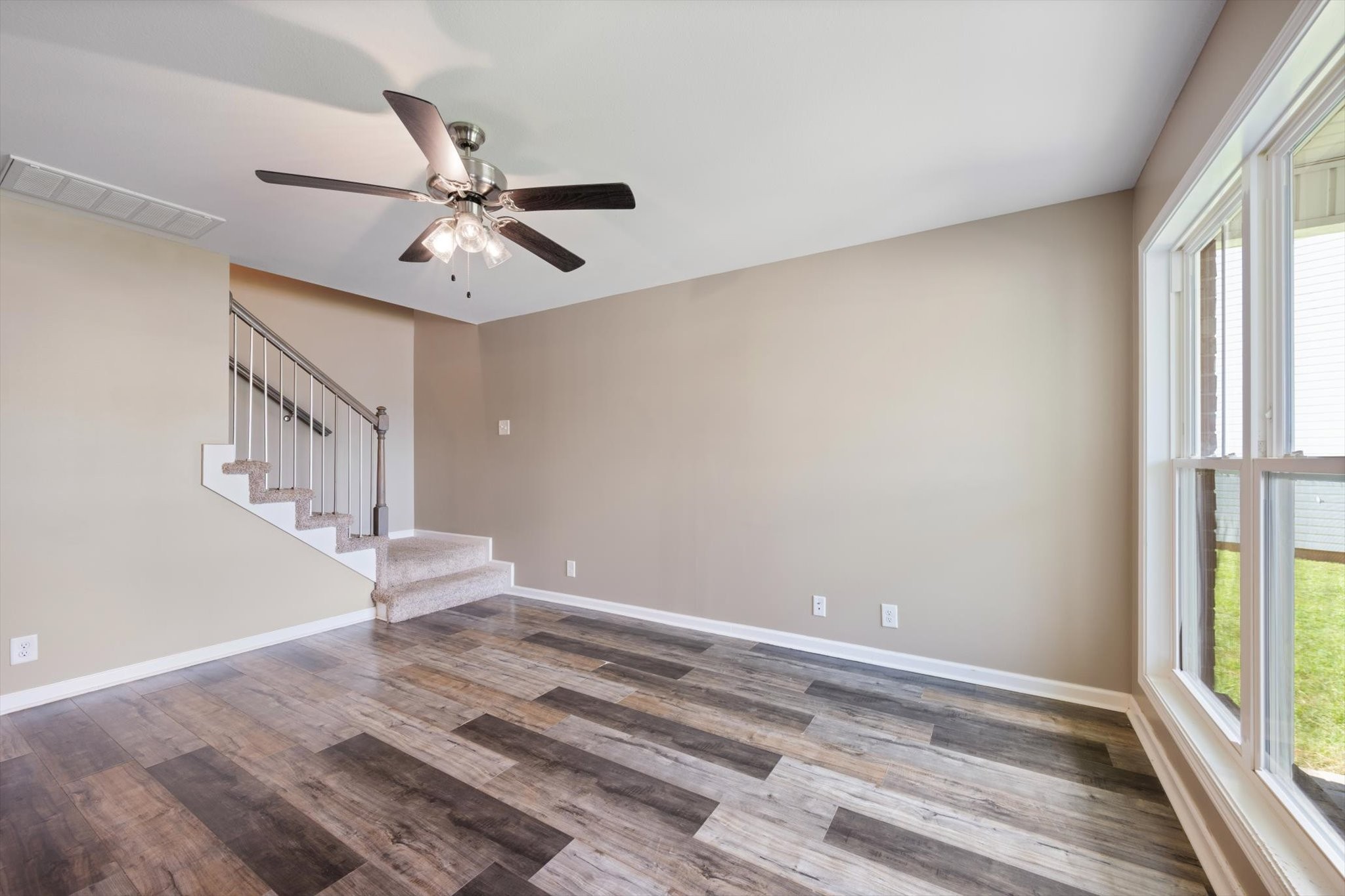 184 Waterwheel Cir Property Photo 8
