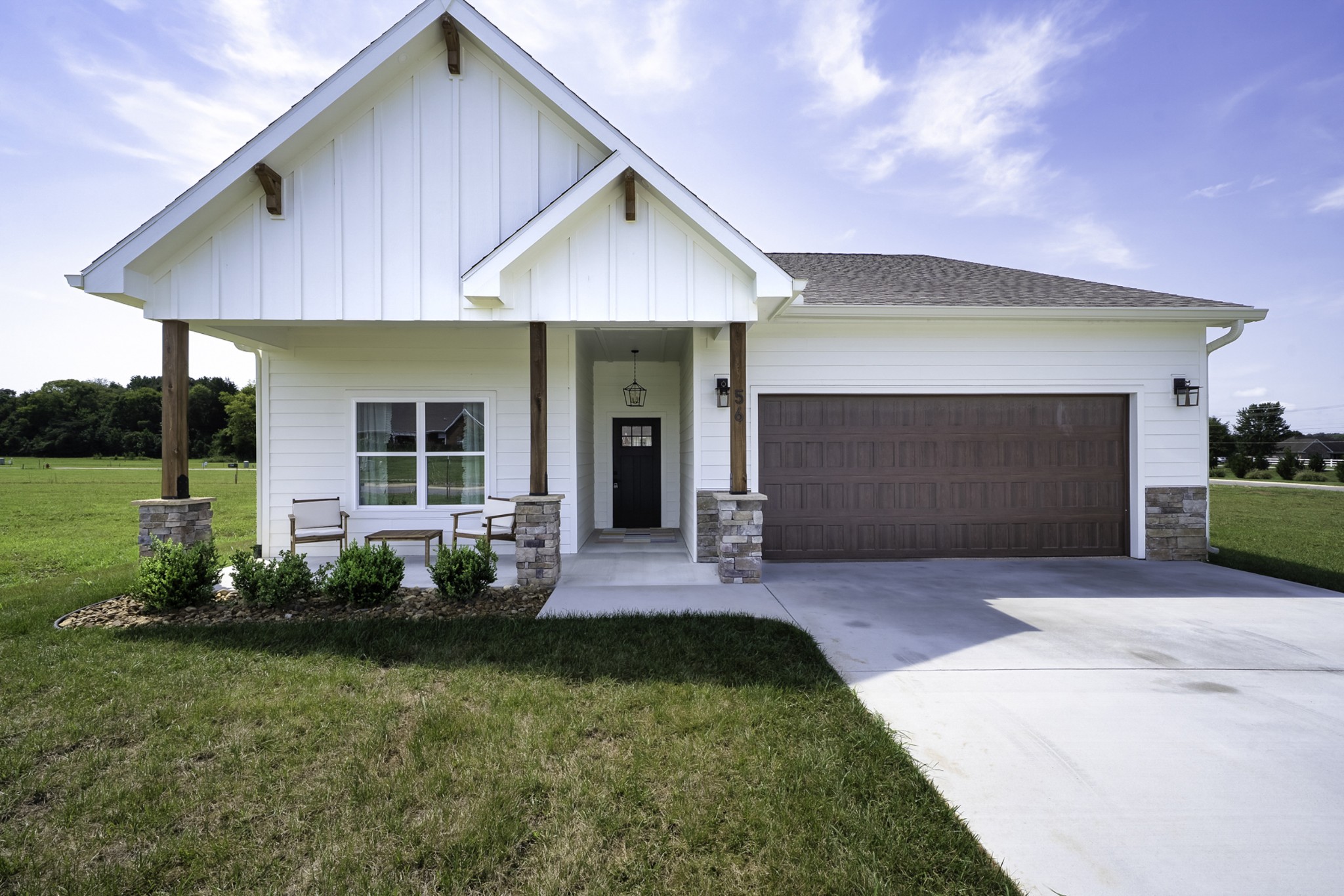 56 Deer Valley Cir Property Photo 1