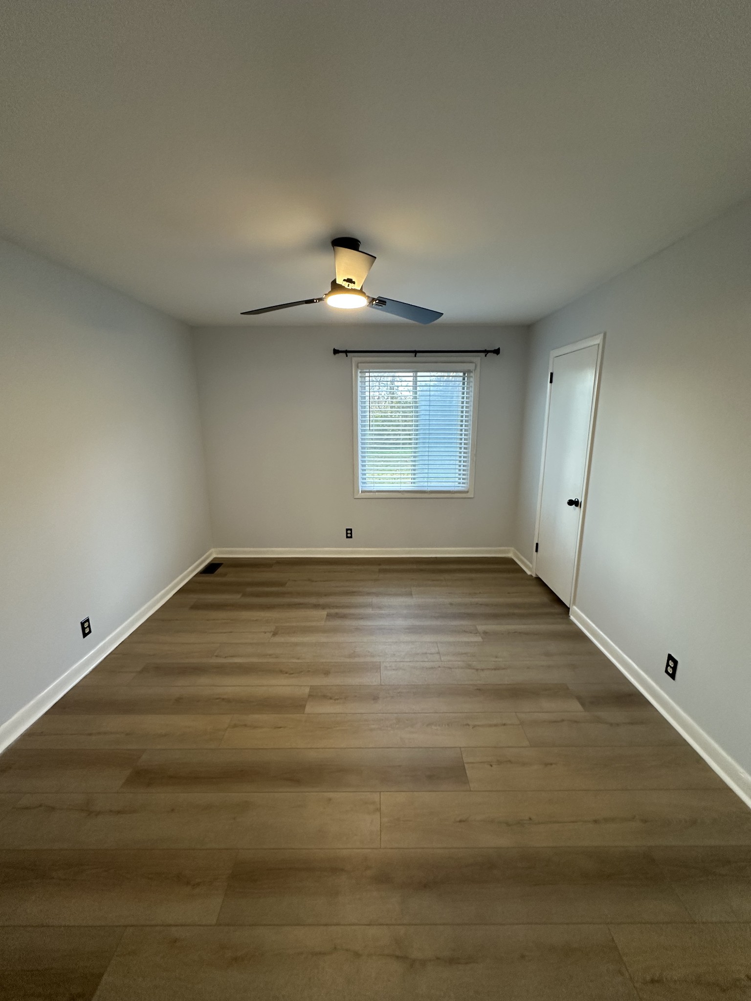 552 Doral Country Dr Property Photo 30