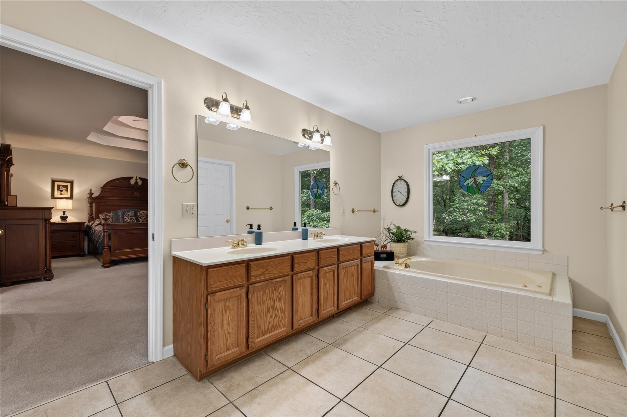 175 Castleton Cv Property Photo 22