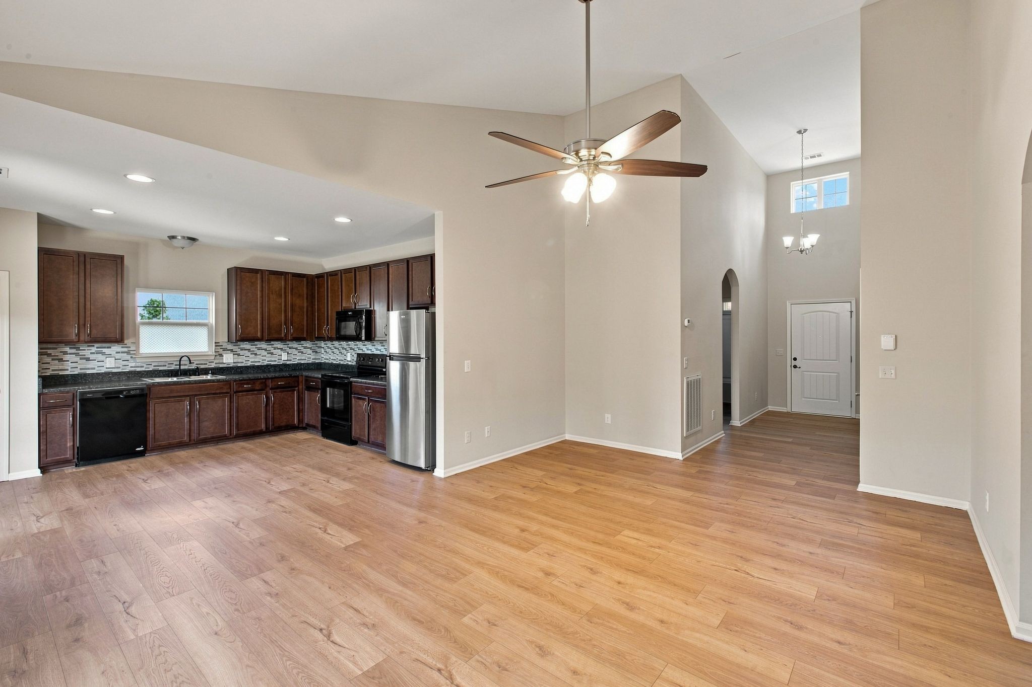211 Wyburn Pl Property Photo 11