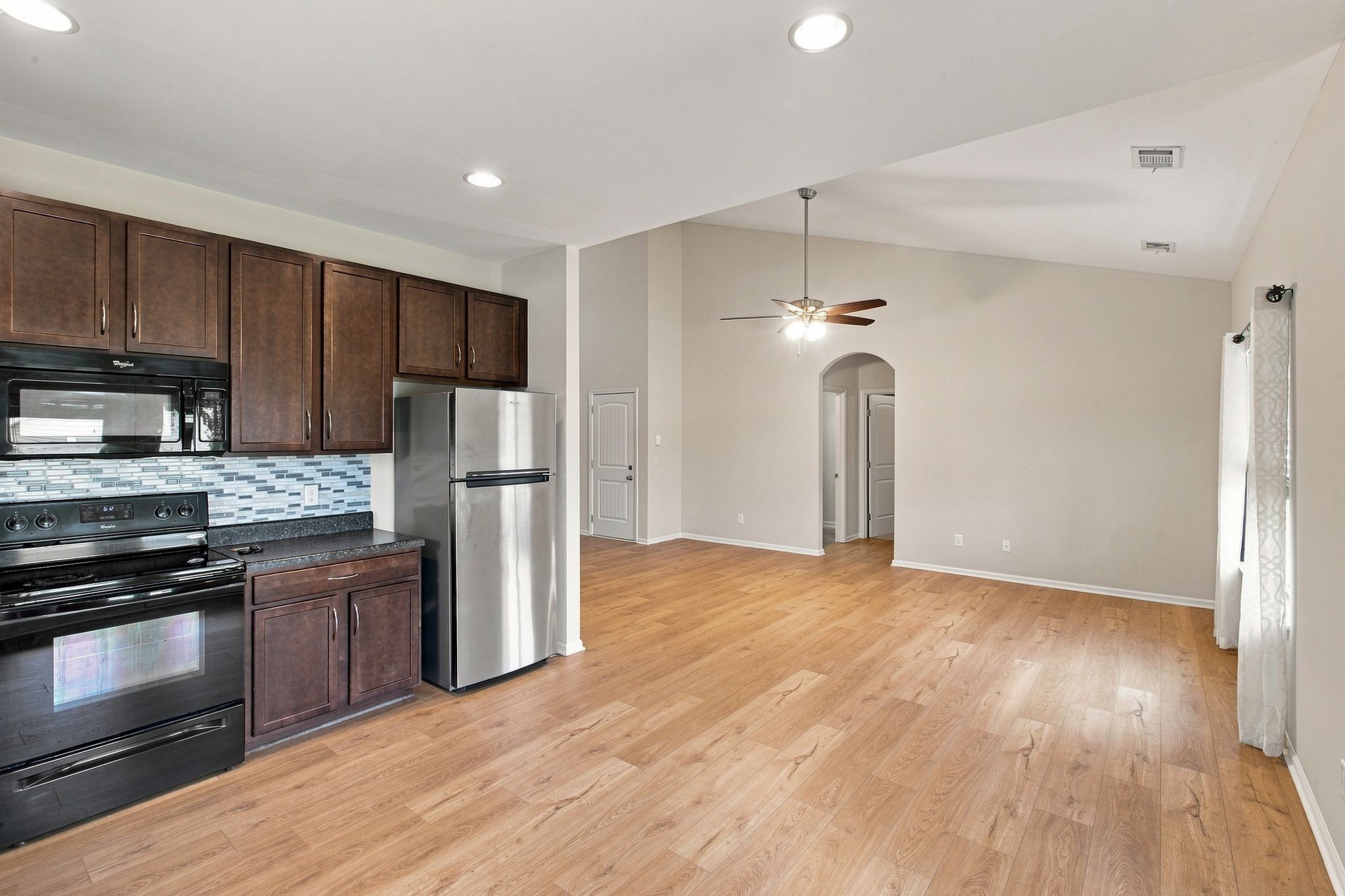 211 Wyburn Pl Property Photo 12