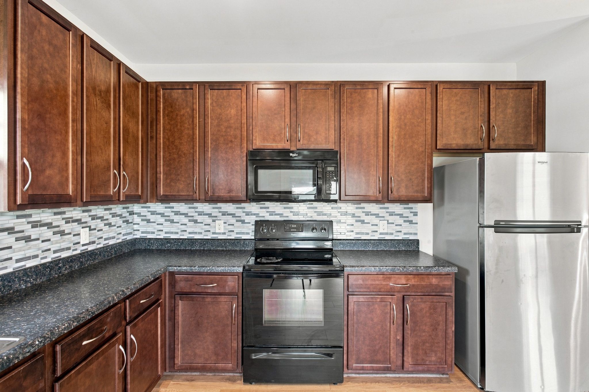 211 Wyburn Pl Property Photo 13