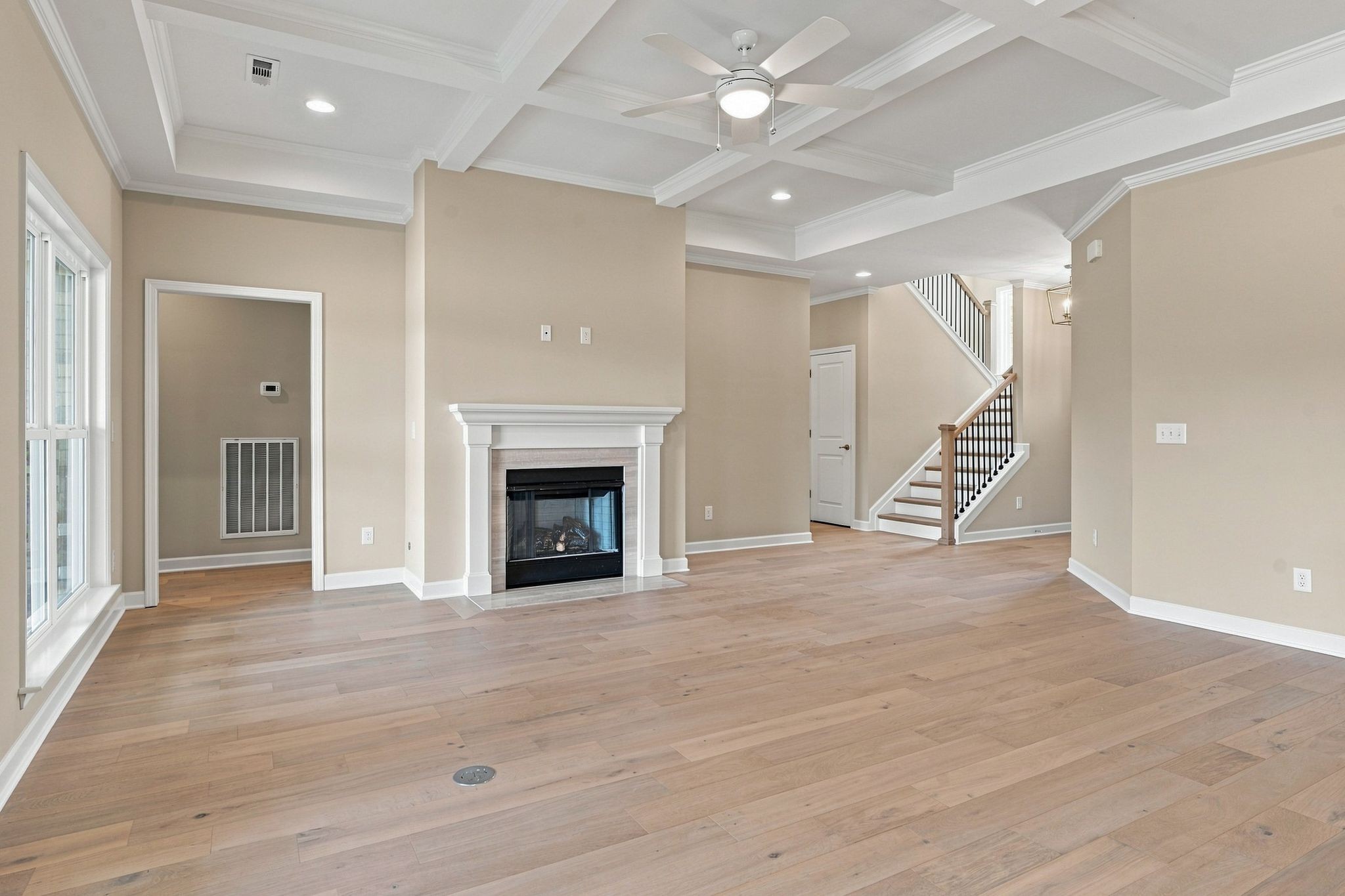 6709 Bonnafair Drive Property Photo 9