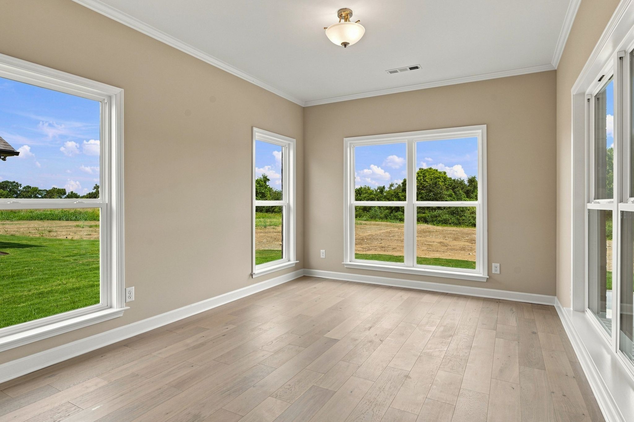 6709 Bonnafair Drive Property Photo 17