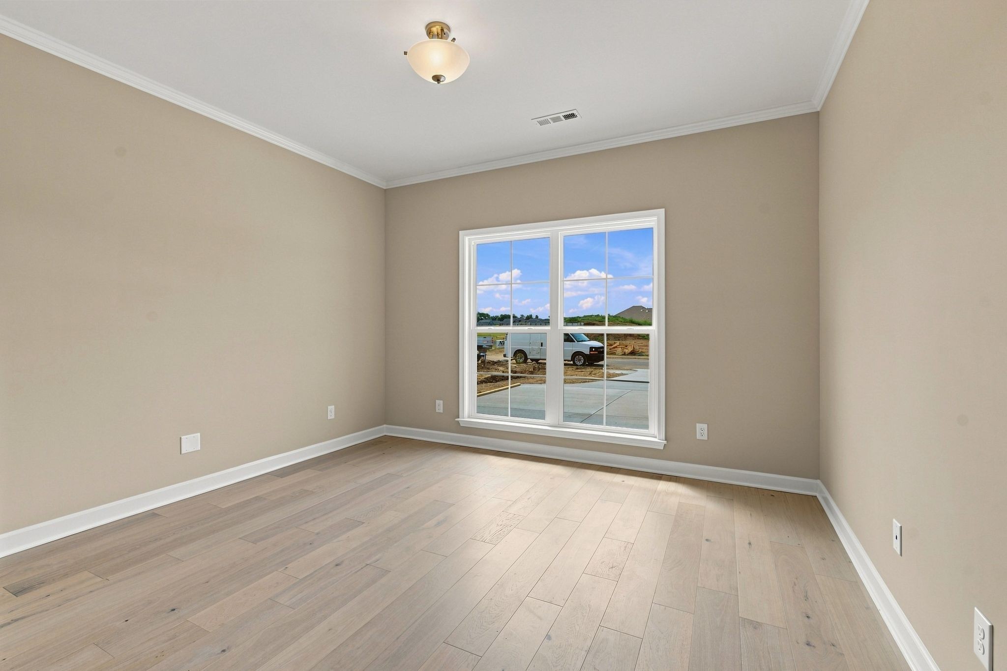 6709 Bonnafair Drive Property Photo 27