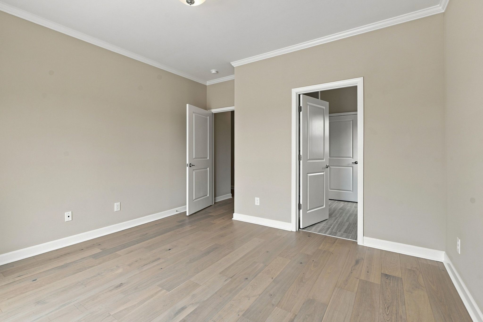 6709 Bonnafair Drive Property Photo 28