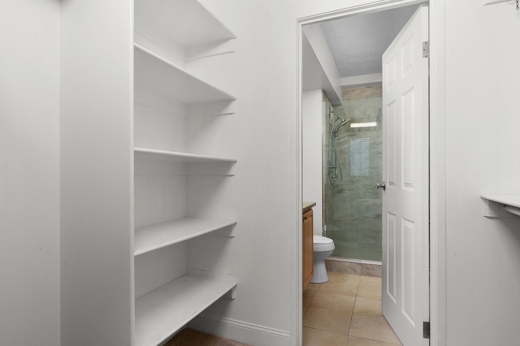 1131 Stringers Ridge Road Property Photo 25
