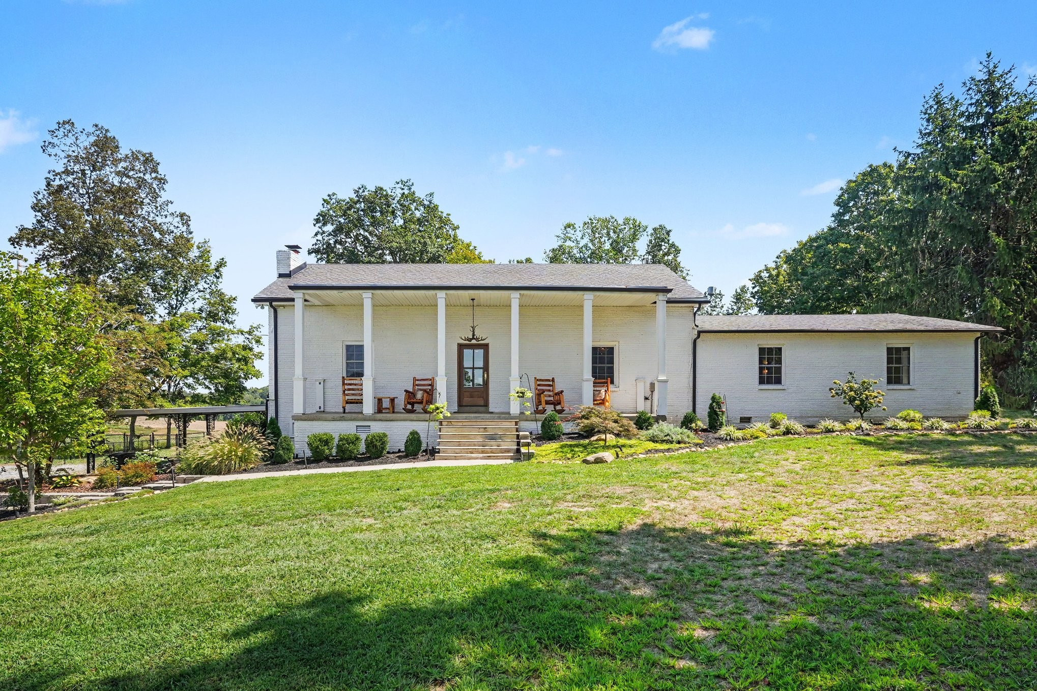 1330 Ridge Rd Property Photo 1