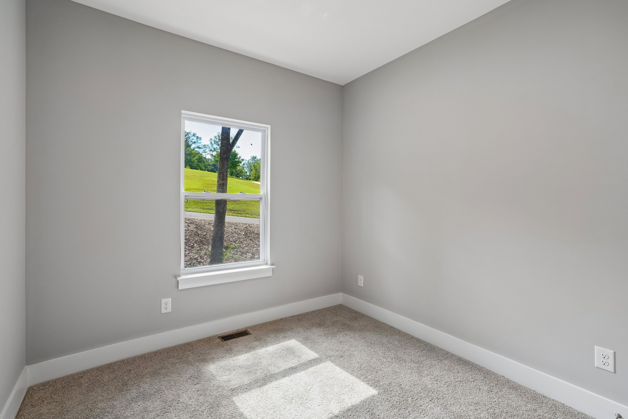 109 Annette Dr Property Photo 29