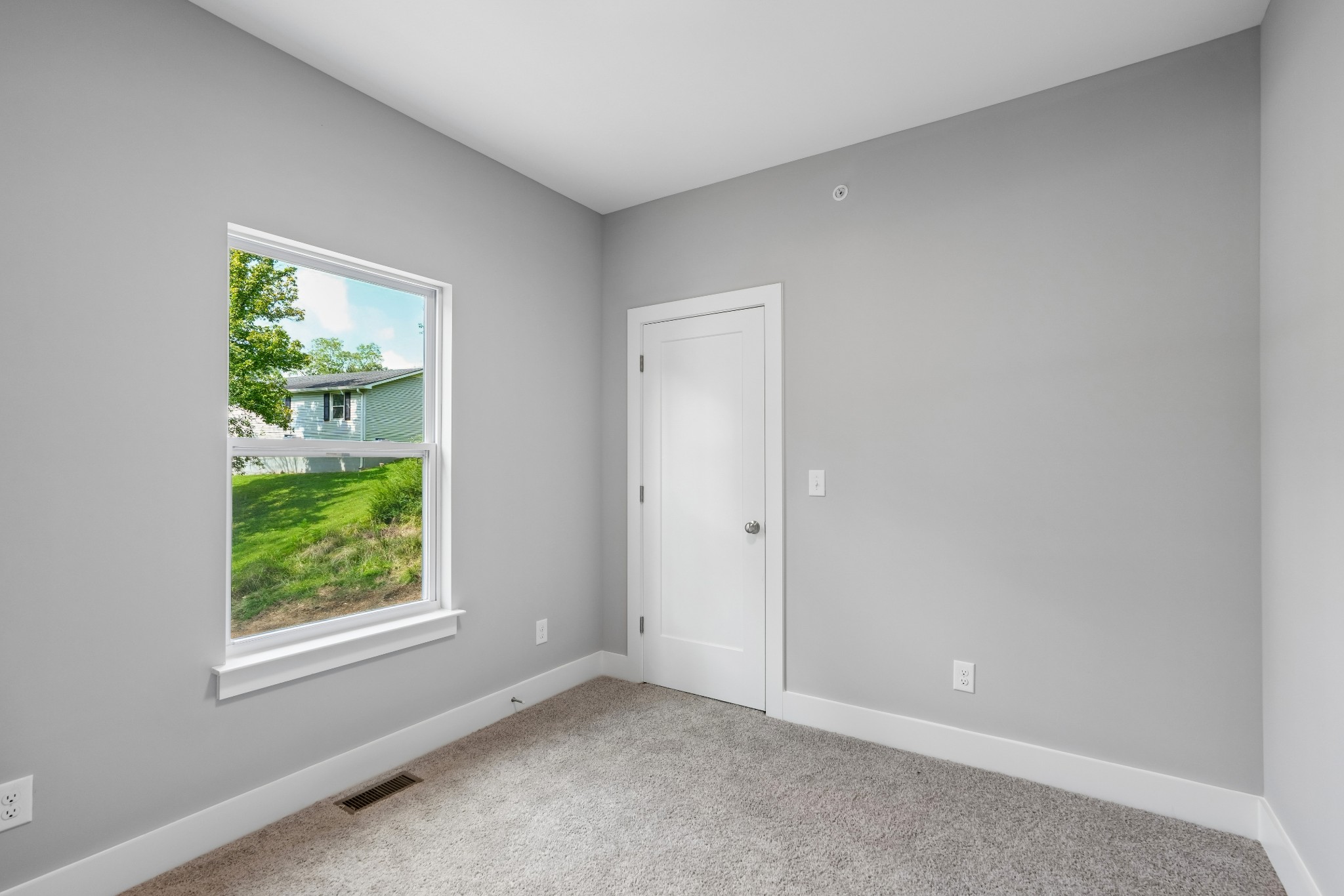 109 Annette Dr Property Photo 31
