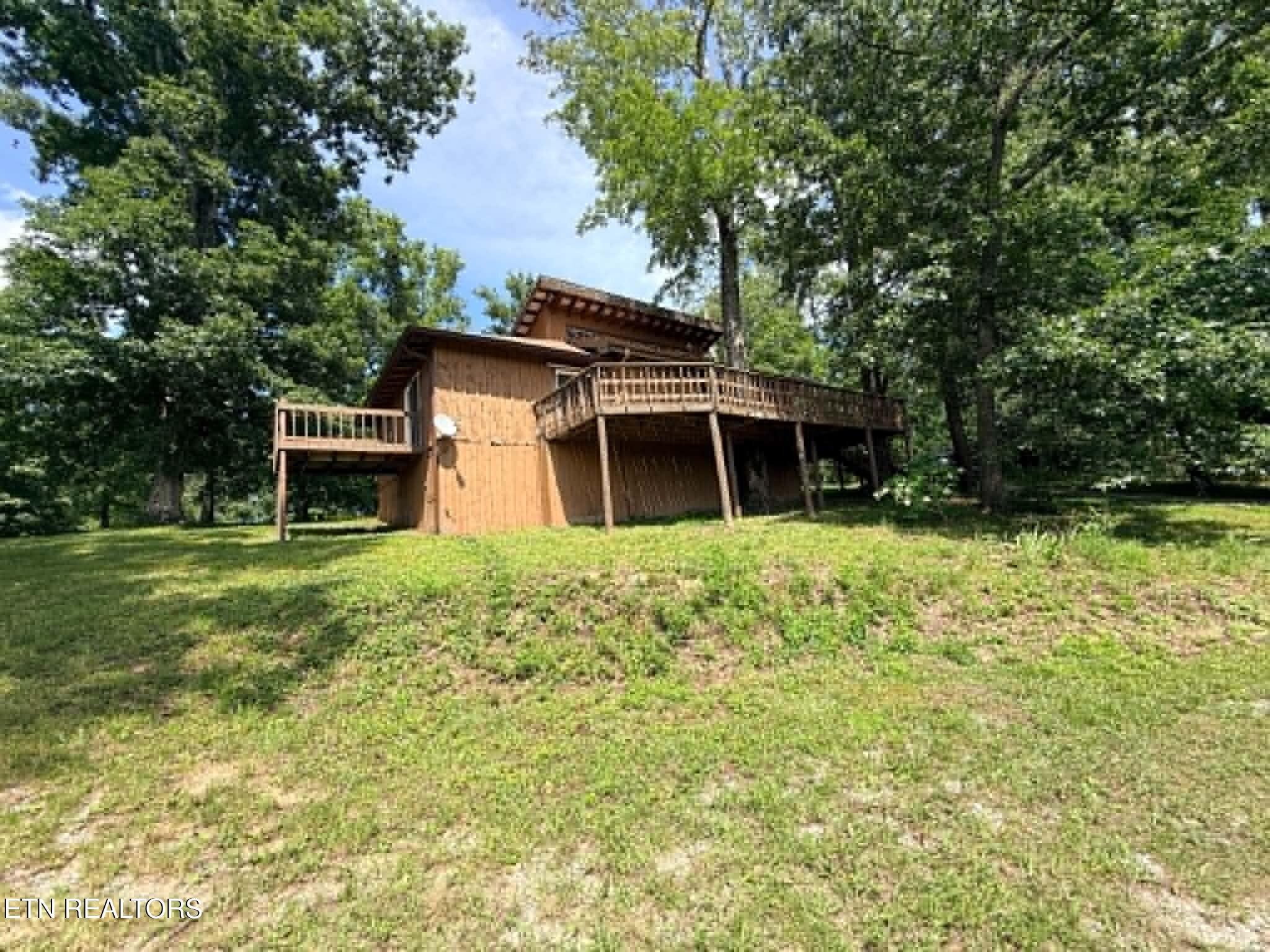 731 Pleasant Grove Rd Property Photo 23