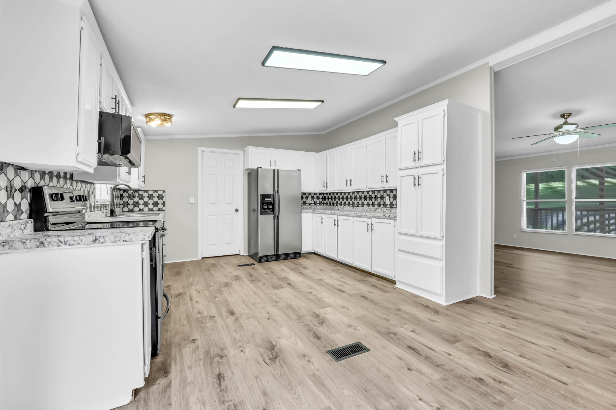 30 Barker St Property Photo 16