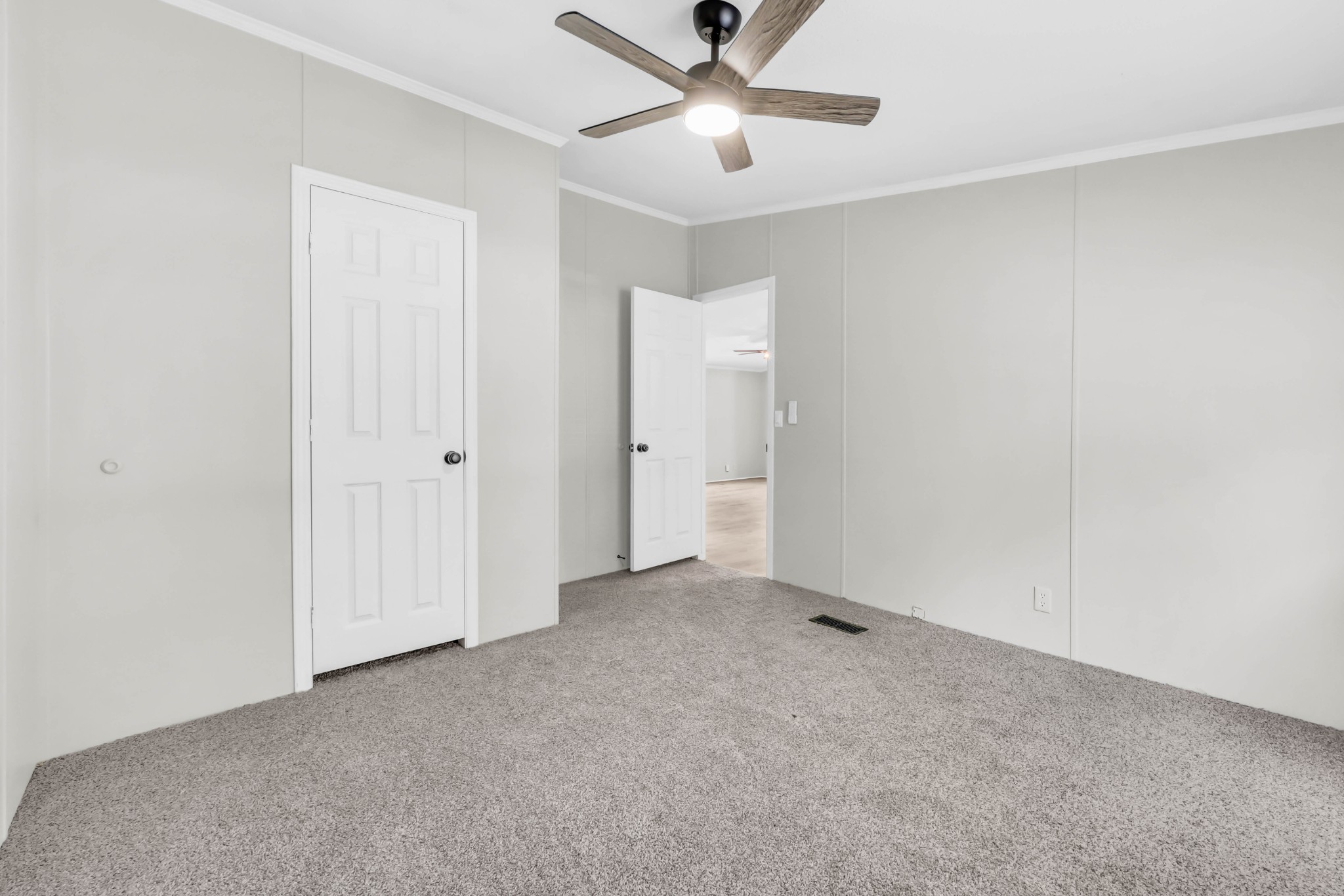 30 Barker St Property Photo 28
