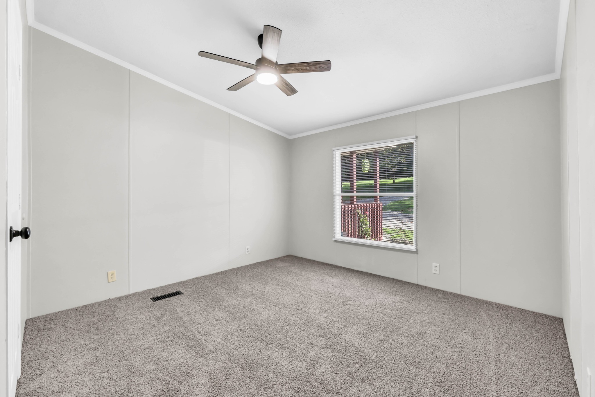30 Barker St Property Photo 30