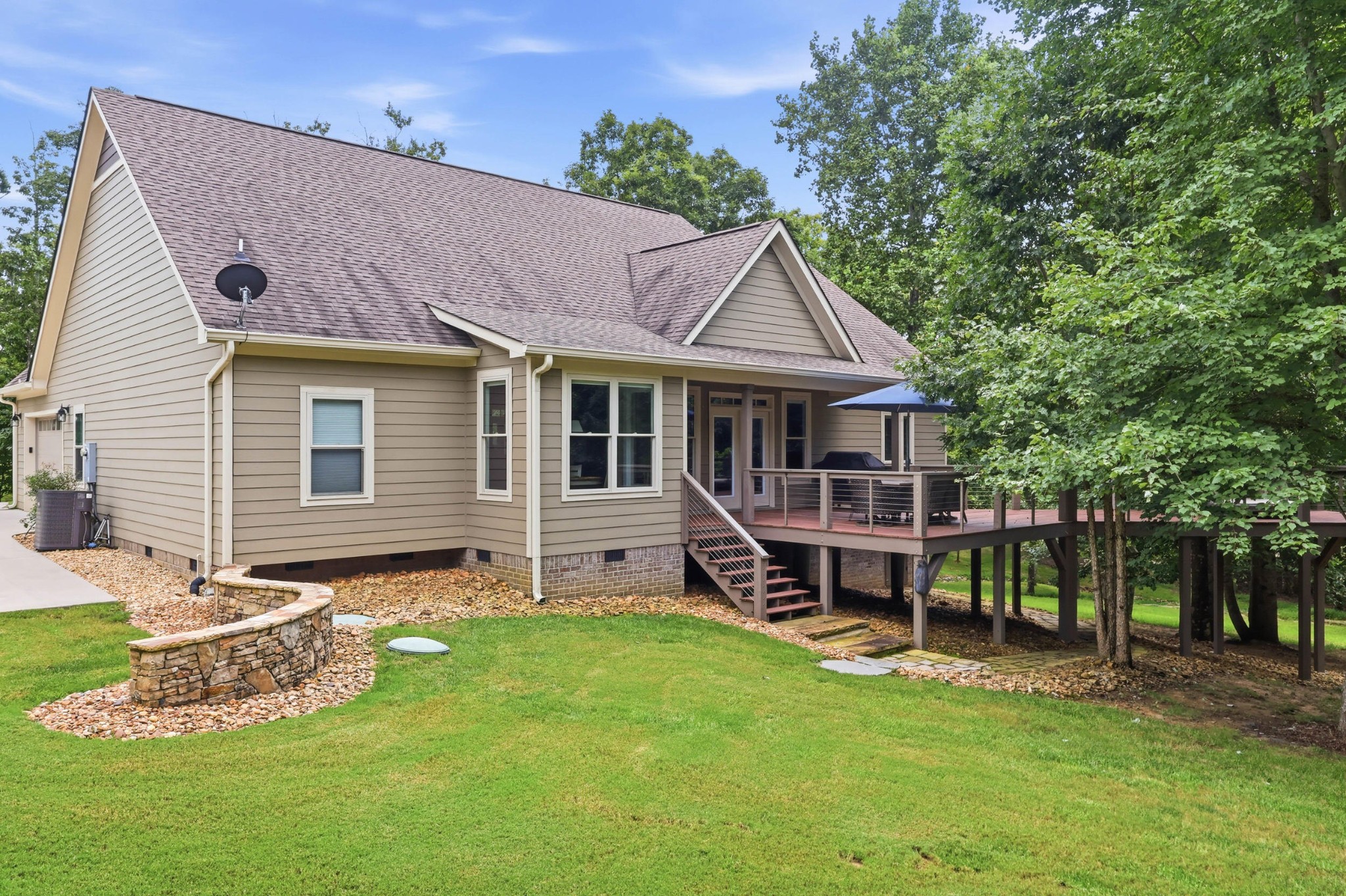 1625 River Bluffs Drive Property Photo 62
