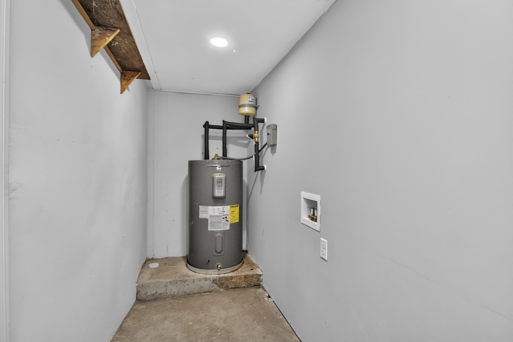 900 Vantrease Rd Property Photo 34