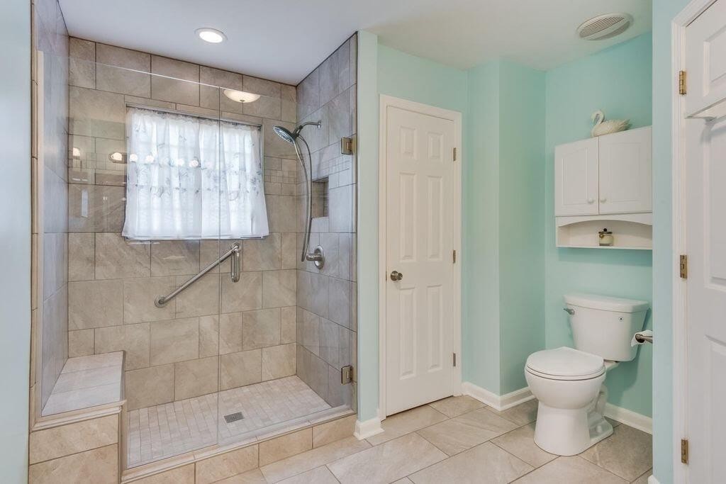 8557 Flowerdale Drive Property Photo 13