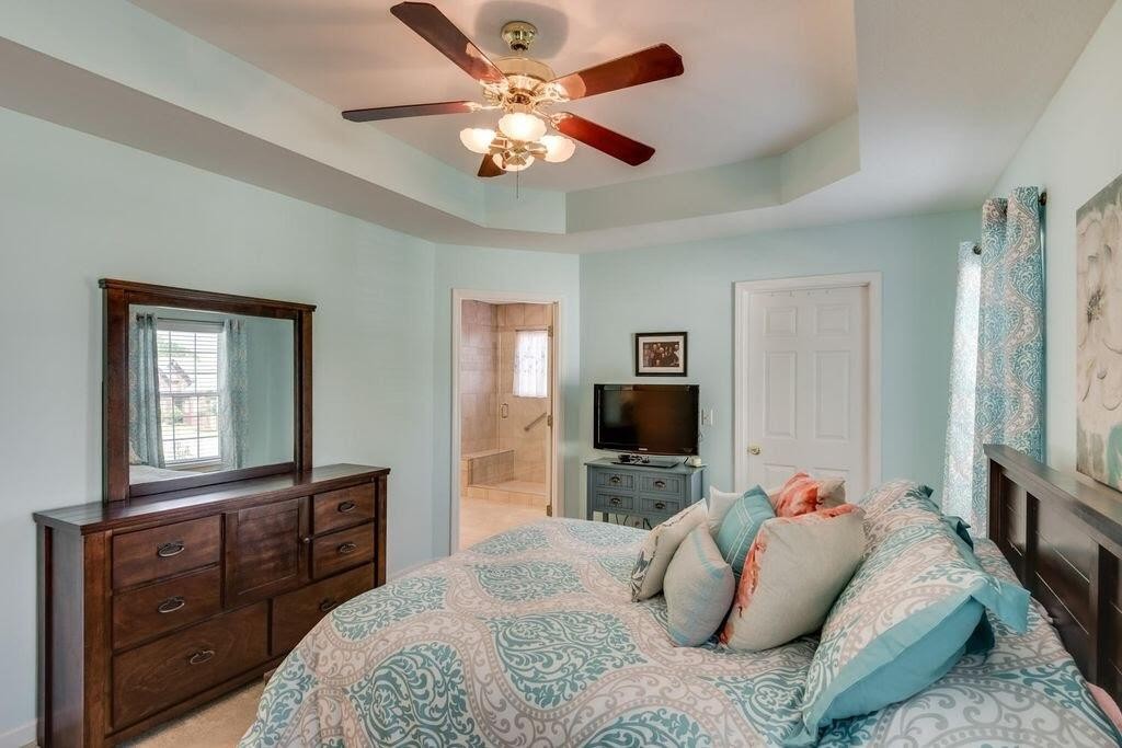 8557 Flowerdale Drive Property Photo 15