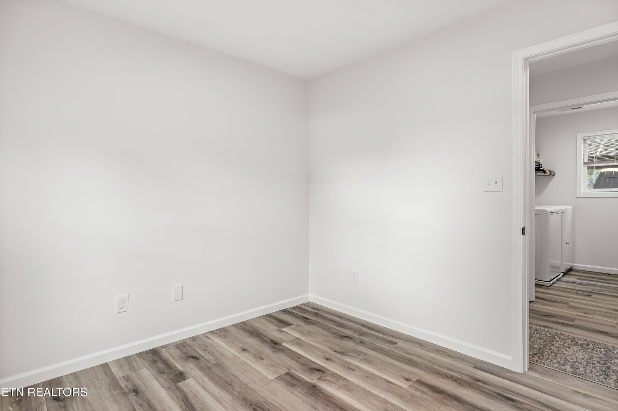 410 Harville St Property Photo 18