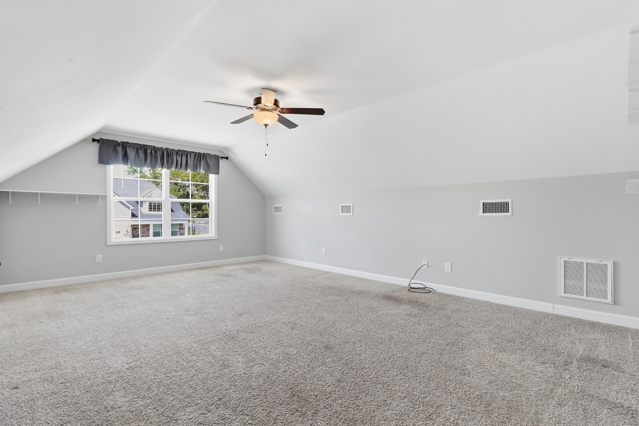 307 Bountiful Dr, N Property Photo 21