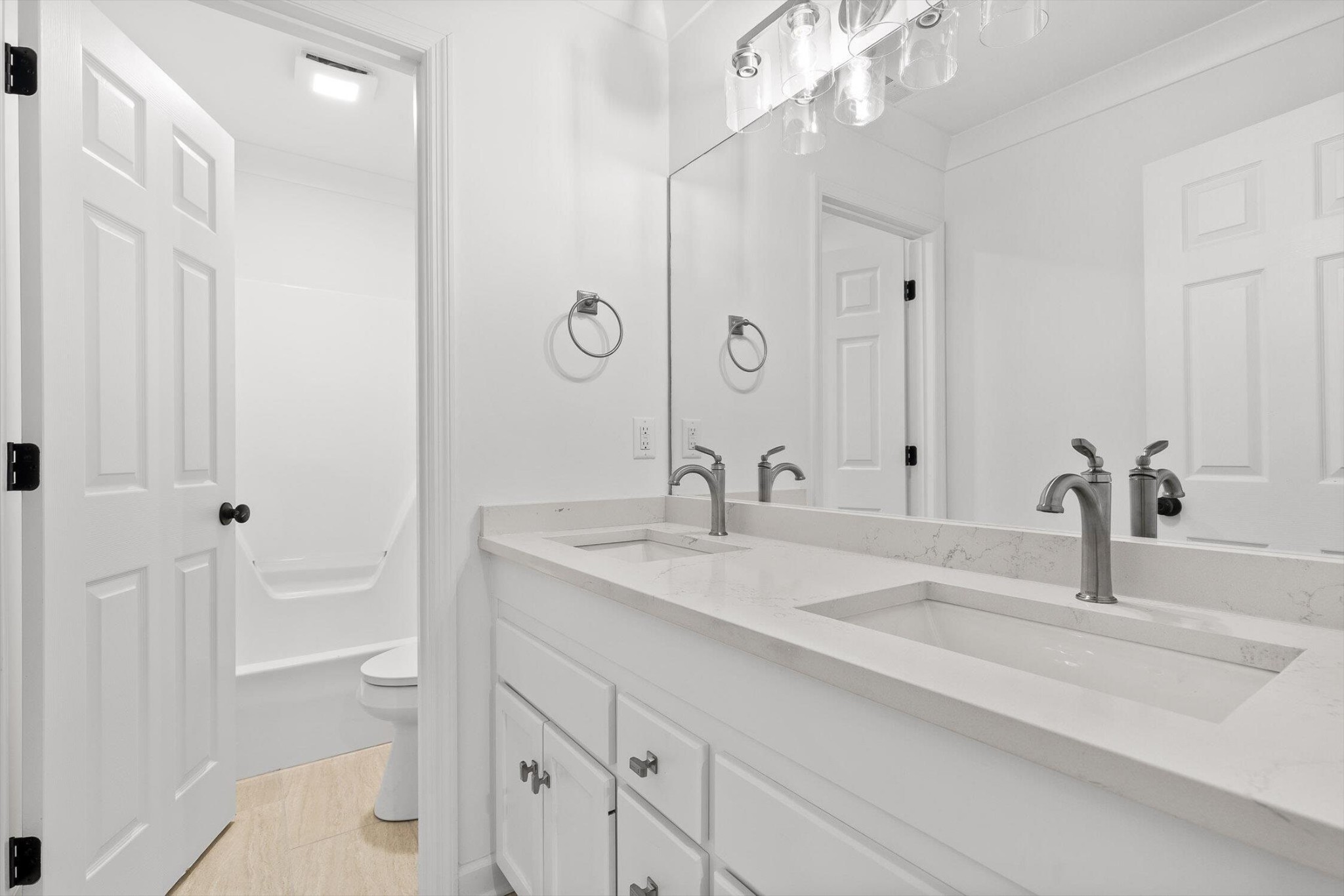 4715 Creek Point Lane Property Photo 32
