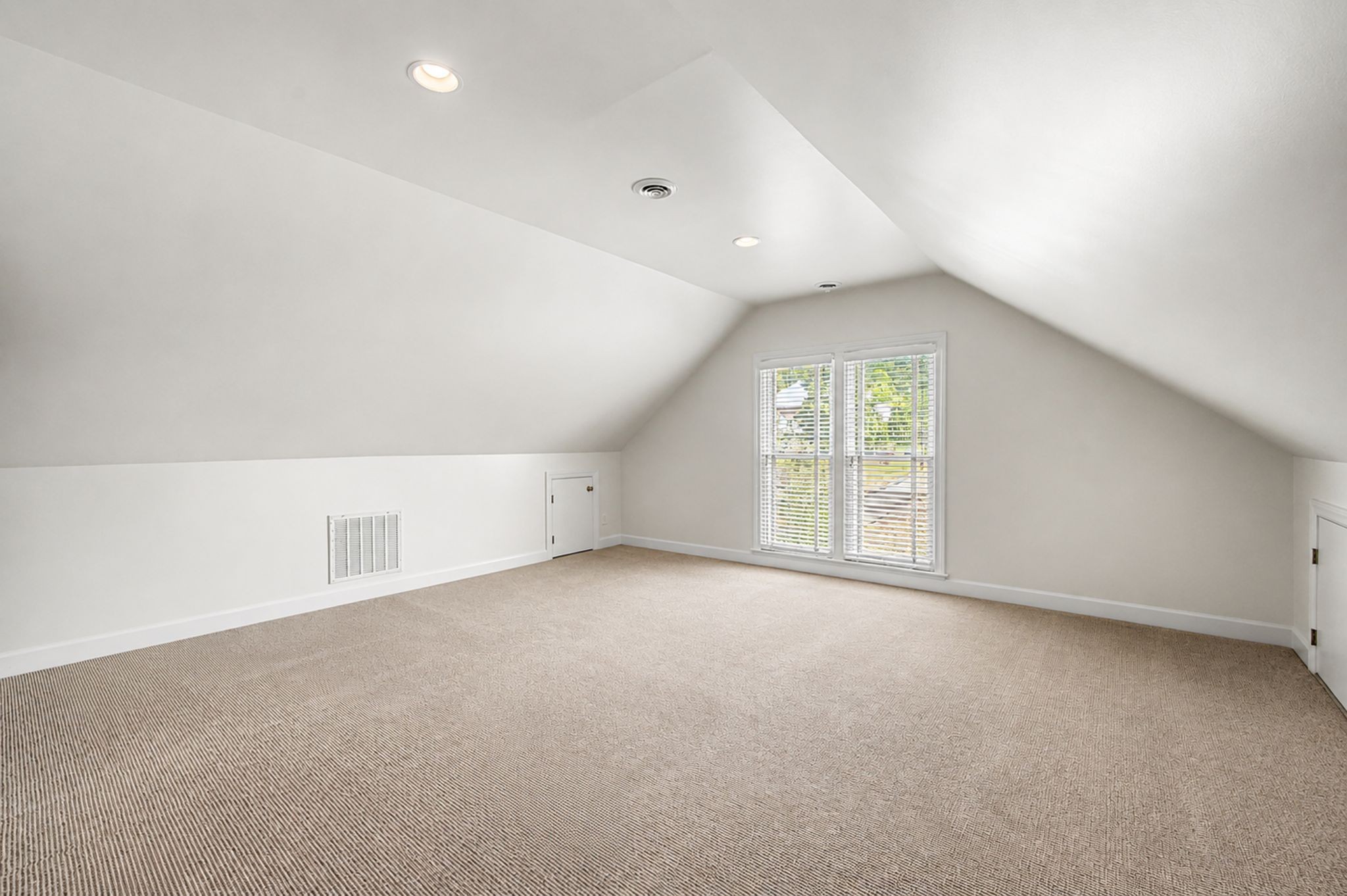 601 Dorshire Ln Property Photo 40