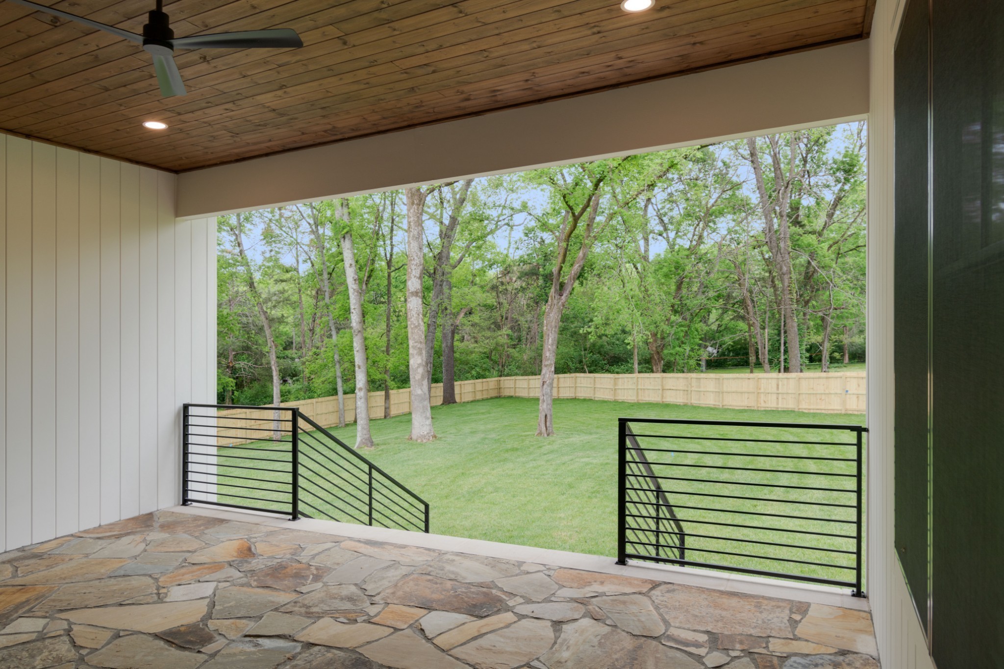 706 Brook Hollow Rd Property Photo 25
